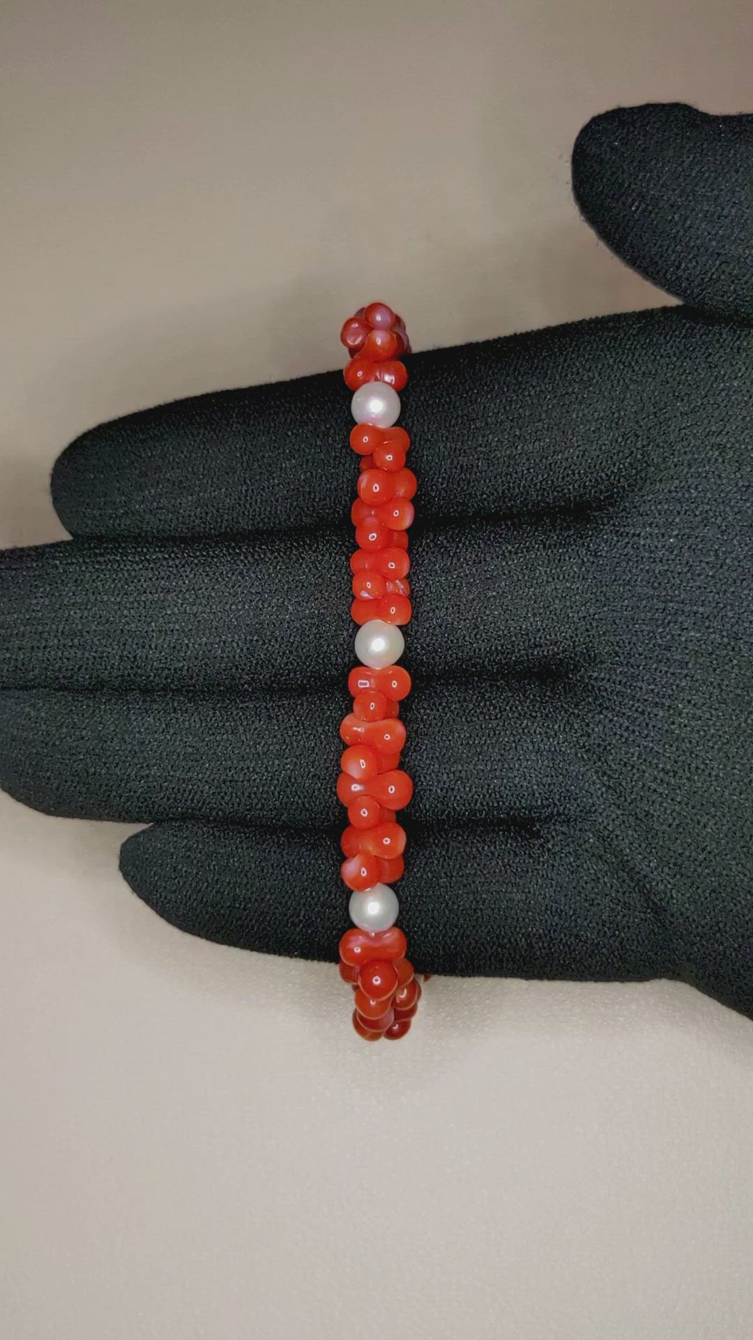 29.45&nbsp;Ct.Tw.Total Carat Weight Red Coral and White Freshwater Pearl Tennis/Line Bracelet, 18K Yellow Gold Size Video