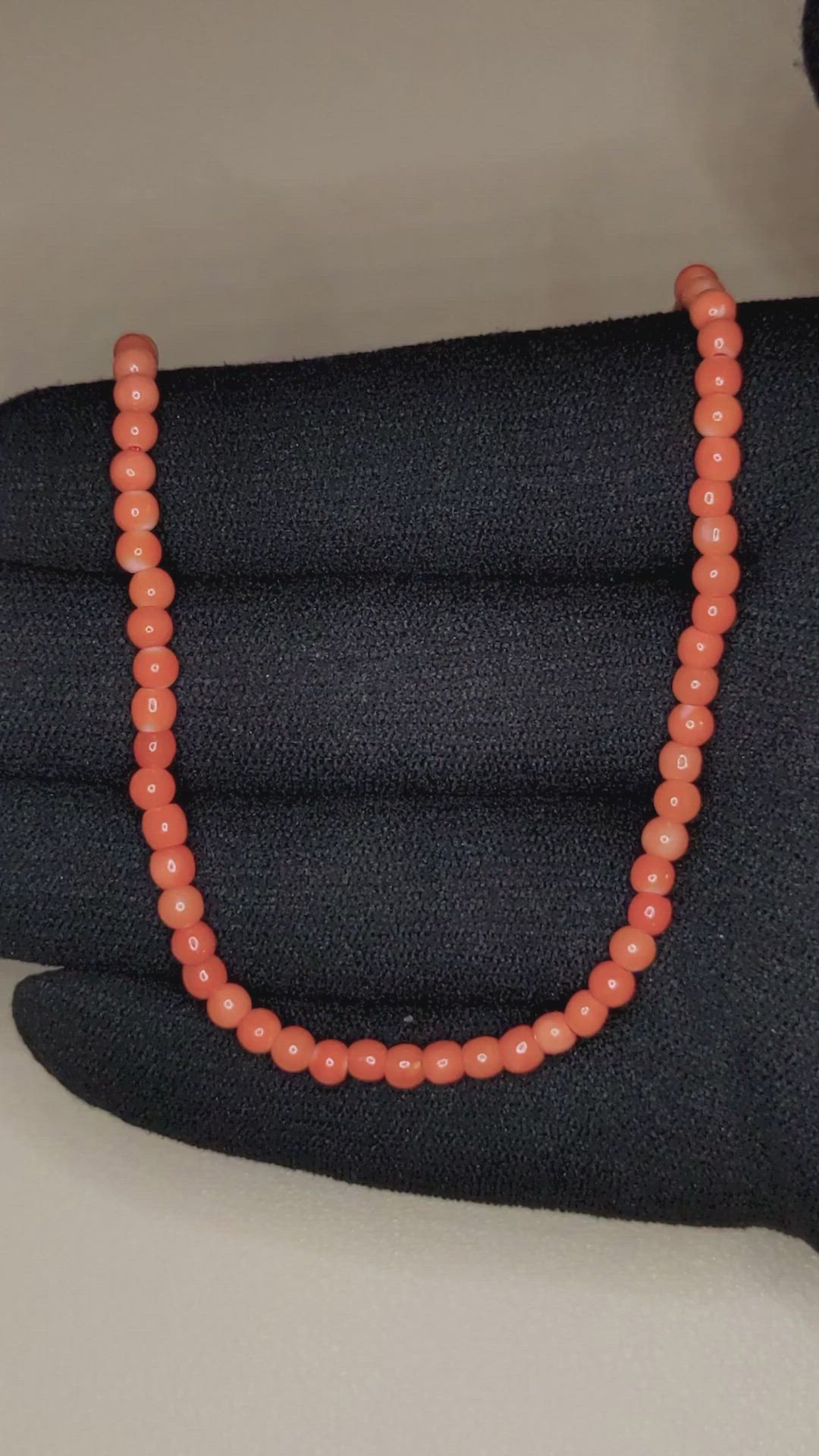 31.61 Ct. Salmon (Orange) Coral Multi Stone Necklace, 18K Yellow Gold Size Video