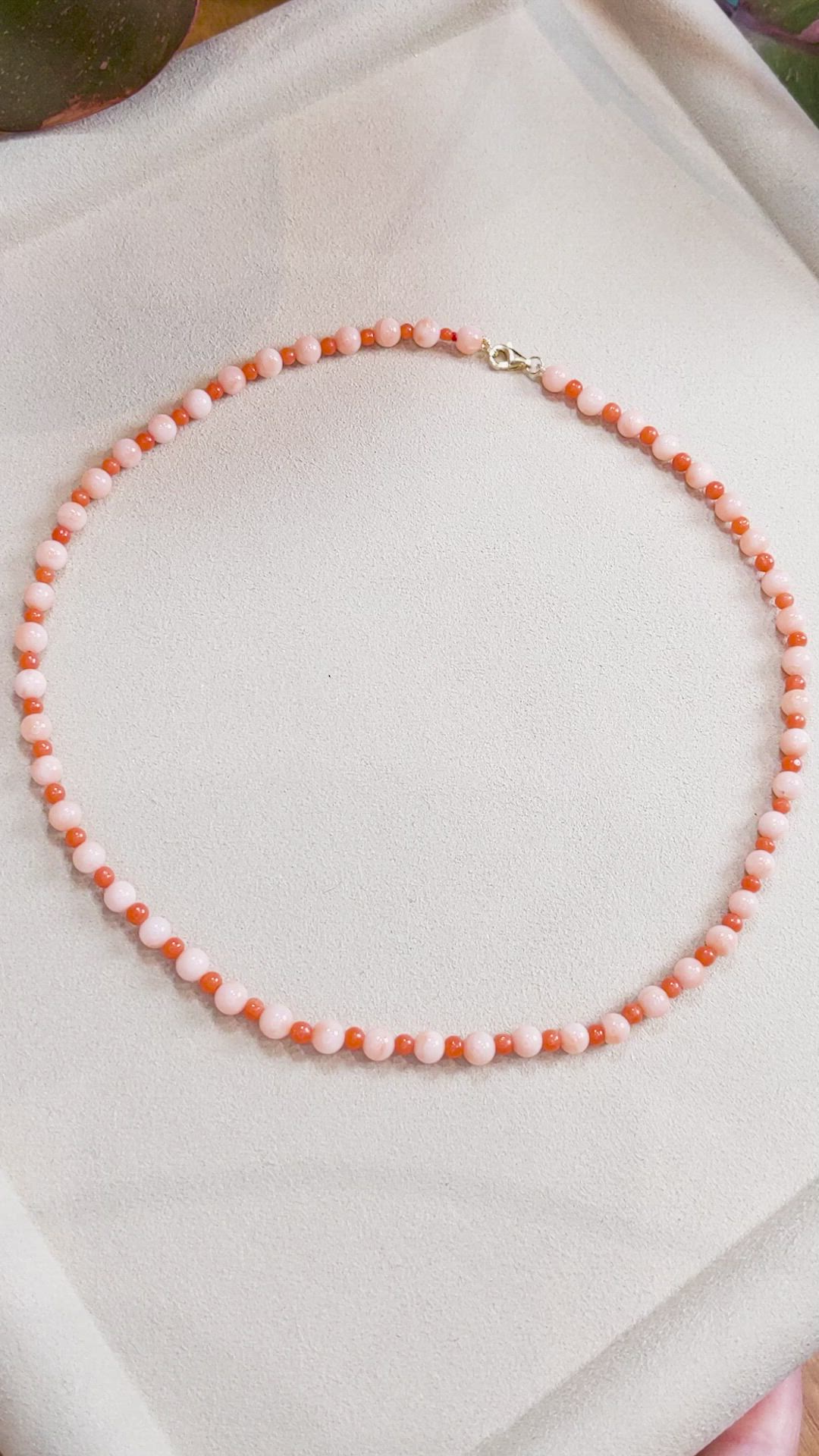 36.02 Ct. Salmon (Orangish Red) Coral Multi Stone Necklace, 18K Yellow Gold Size Video