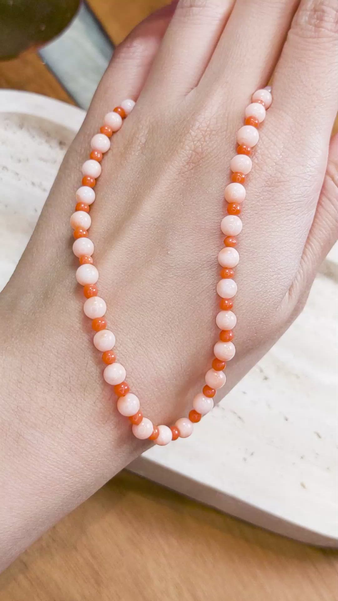 36.02 Ct. Salmon (Orangish Red) Coral Multi Stone Necklace, 18K Yellow Gold Size Video