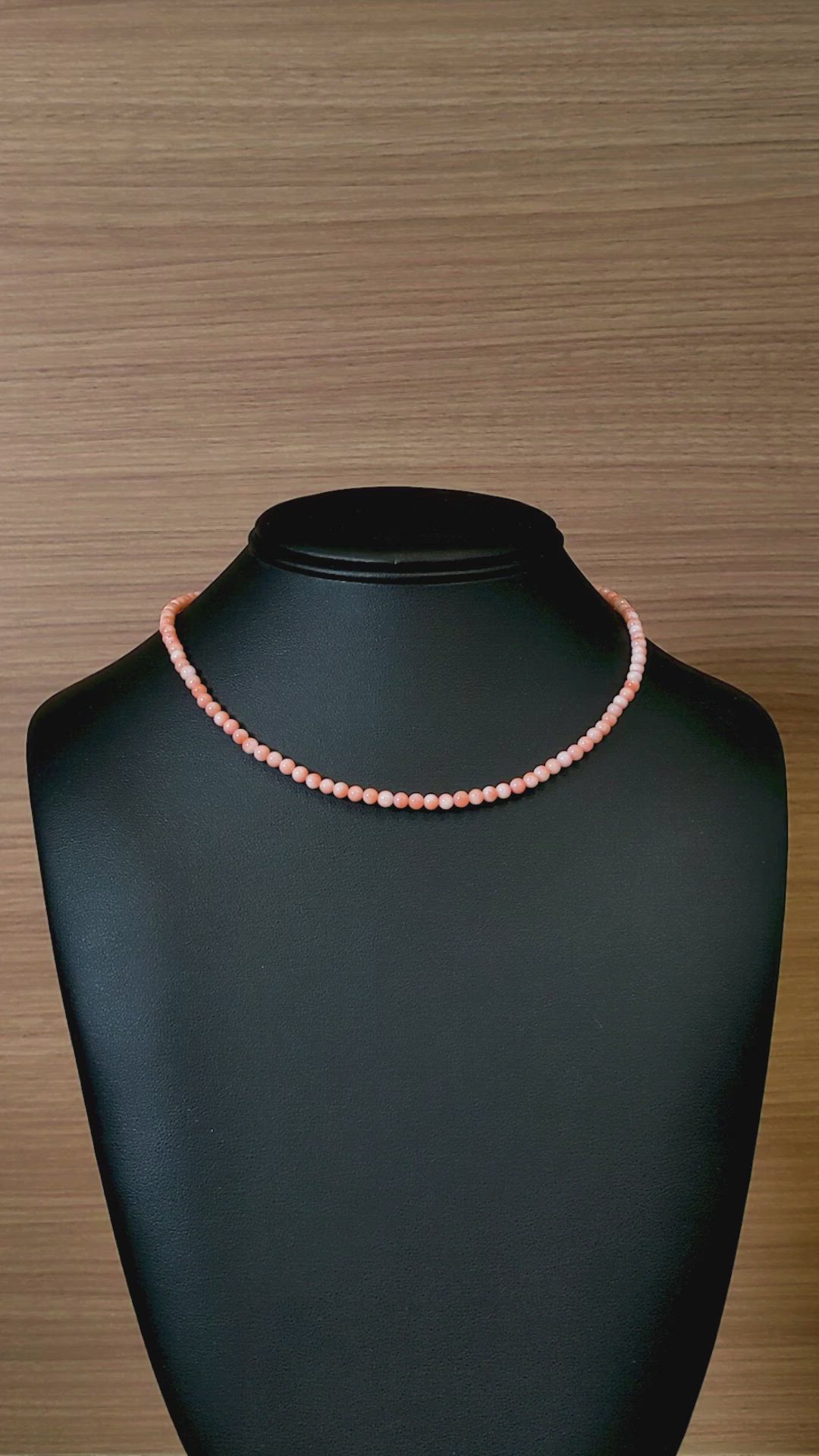 41.47 Ct. Salmon (Orange) Coral Multi Stone Necklace, 18K Yellow Gold Size Video