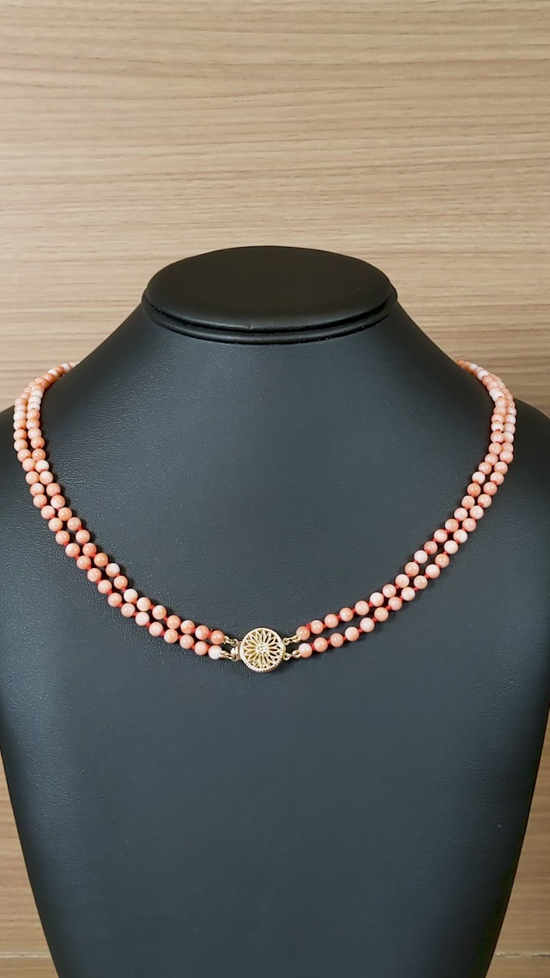 110.15 Ct. Salmon (Orange) Coral Multi Stone Necklace, 14K Yellow Gold Size Video