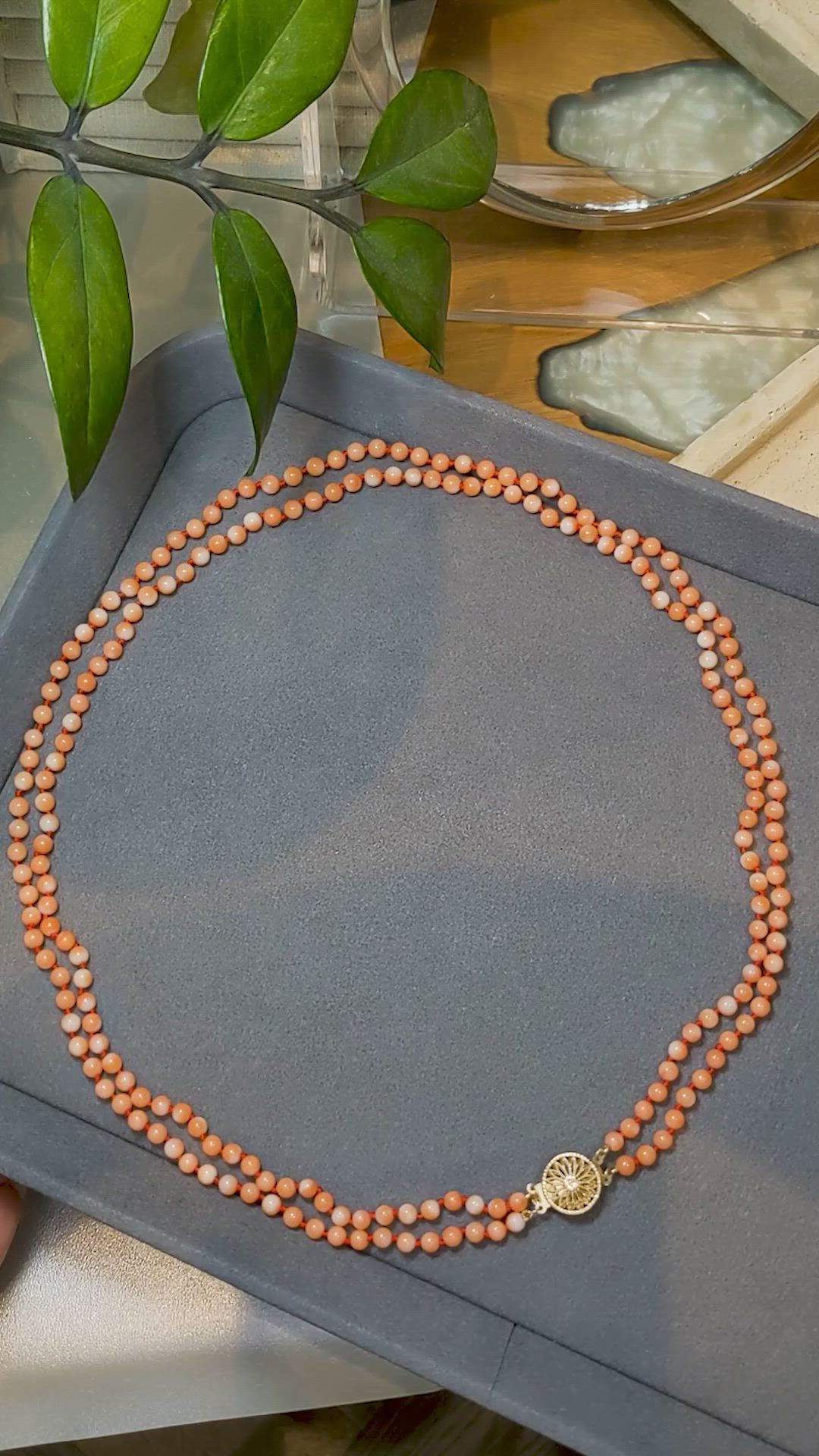 110.15 Ct. Salmon (Orange) Coral Multi Stone Necklace, 14K Yellow Gold Size Video
