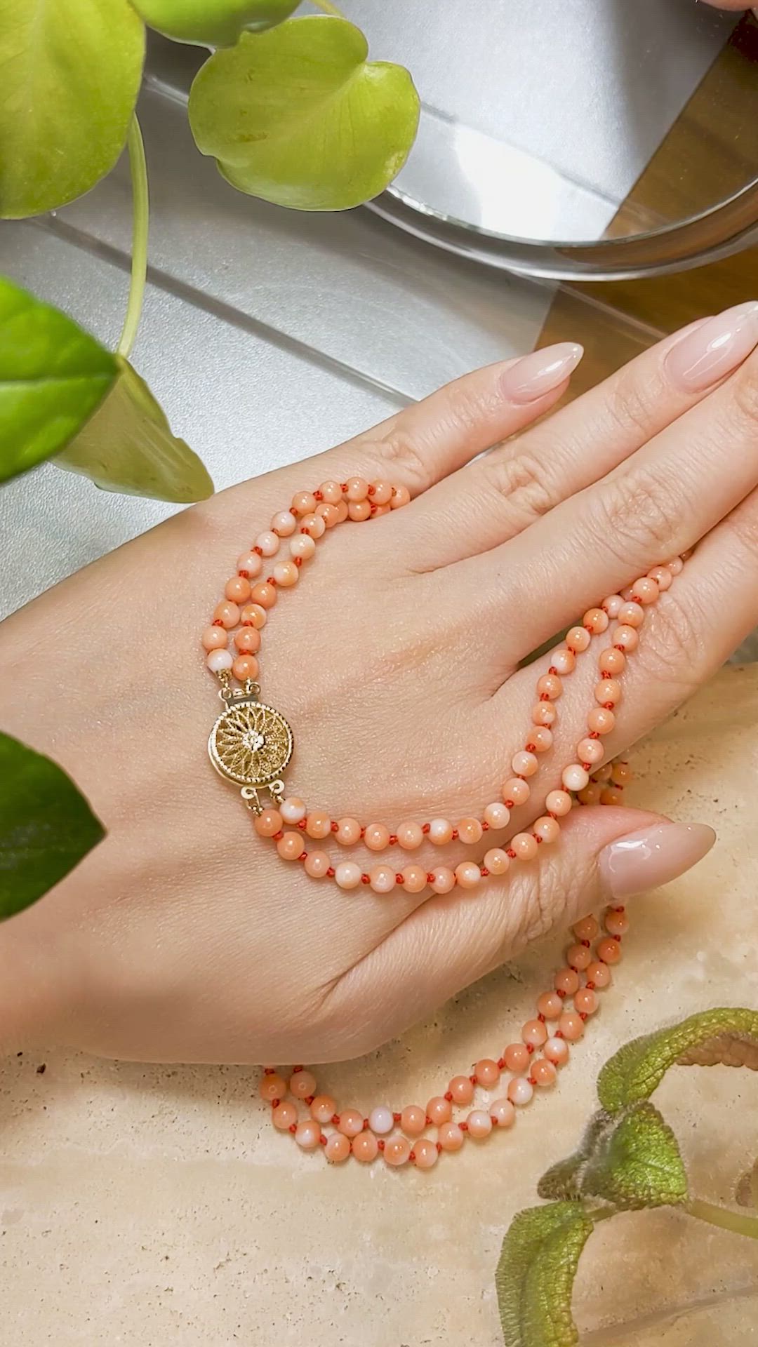 110.15 Ct. Salmon (Orange) Coral Multi Stone Necklace, 14K Yellow Gold Size Video