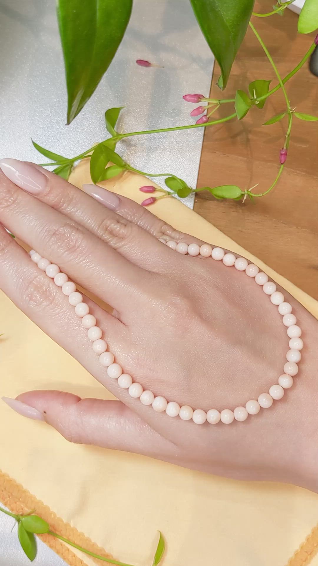 73.29 Ct. Salmon and White Coral Multi Stone Necklace, 18K White Gold Size Video