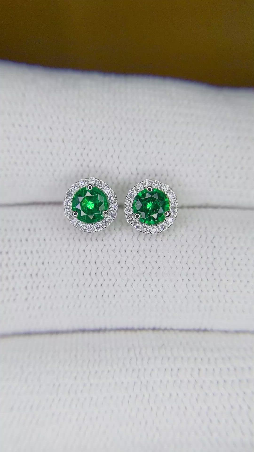 0.60&nbsp;Ct.Tw.Total Carat Weight Tsavorite Garnet and Natural Diamond Studs Earrings, 18K White Gold Size Video