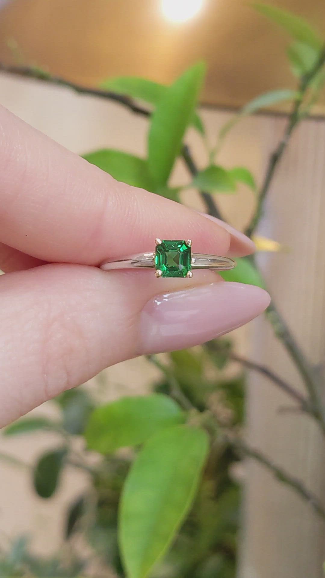 0.70 Ct. Tsavorite Garnet Solitaire Ring, 14K Yellow & White Size Video