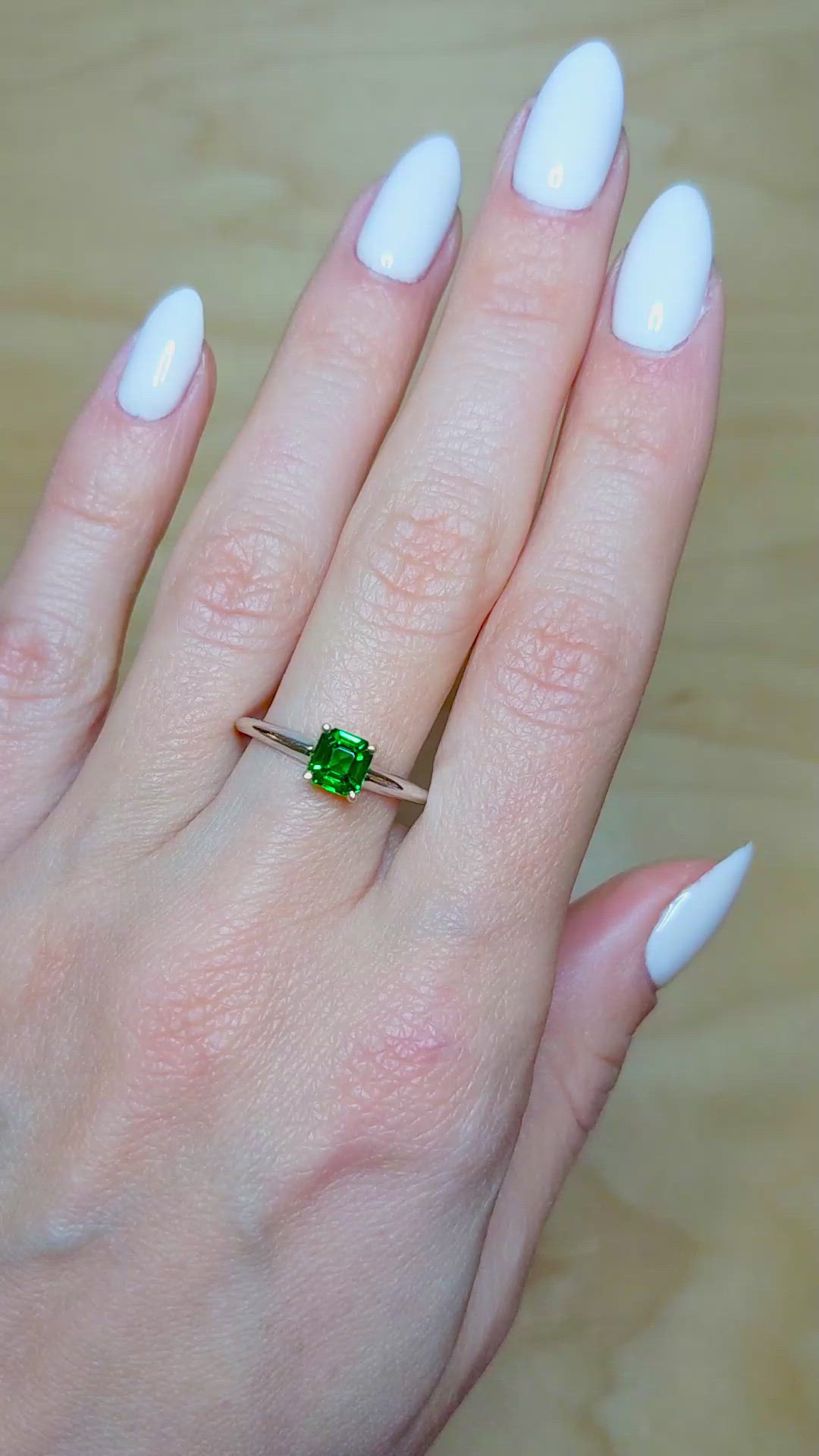 0.70 Ct. Tsavorite Garnet Solitaire Ring, 14K Yellow & White Size Video