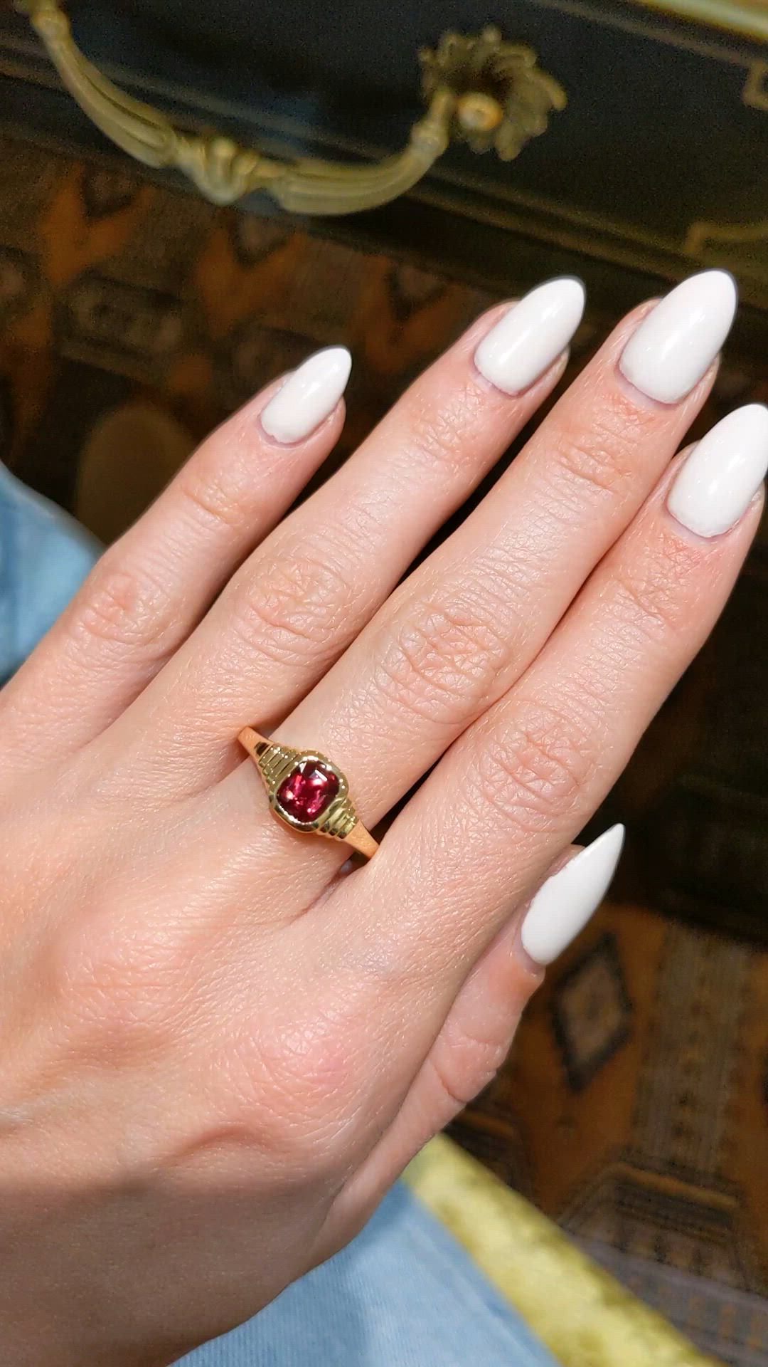 1.06 Ct. Red Garnet Bezel Ring, 18K Yellow Gold Size Video