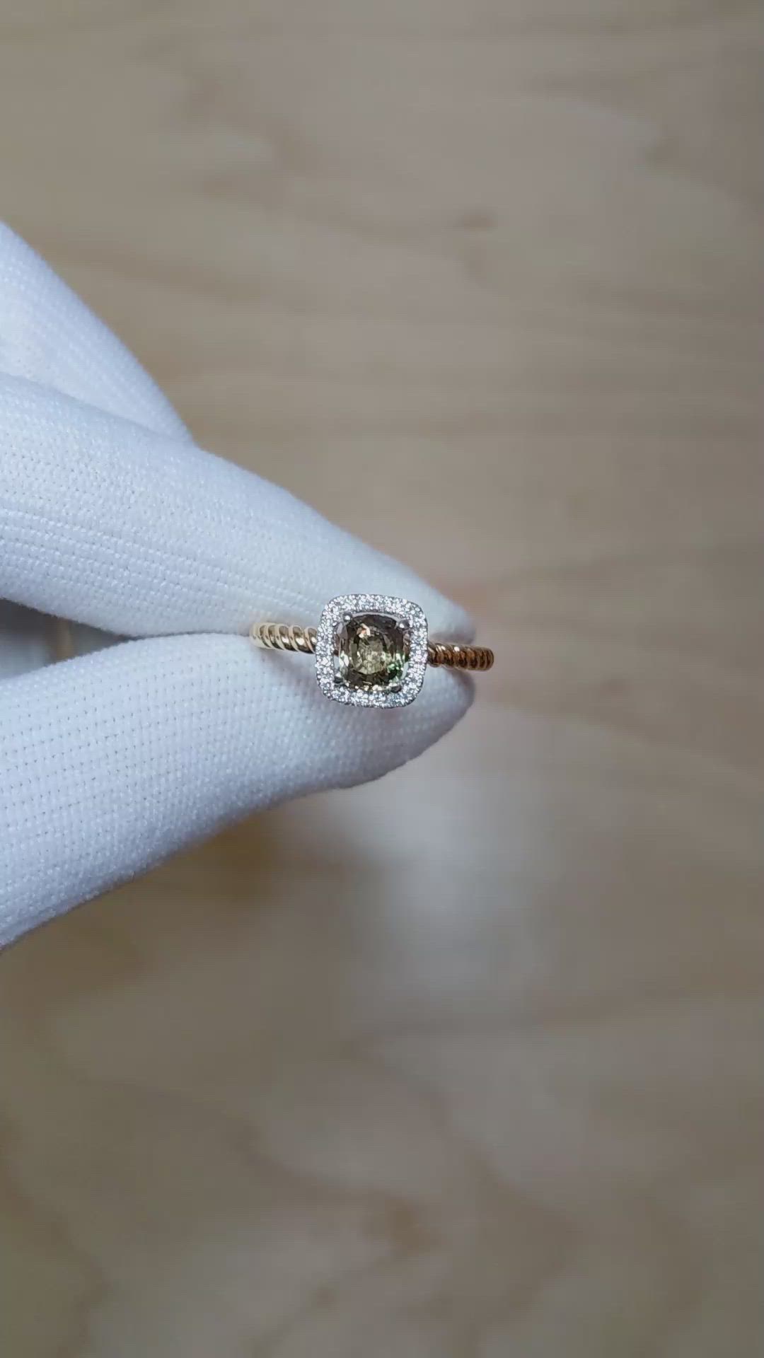0.92 Ct. Alexandrite and Natural Diamond Halo Ring, 14K Yellow Gold Size Video