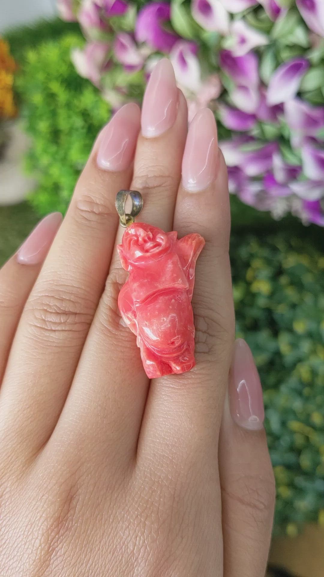 46.15 Ct. Salmon (Orangish Red) Coral Antique Style Pendant, 14K Yellow Gold Size Video