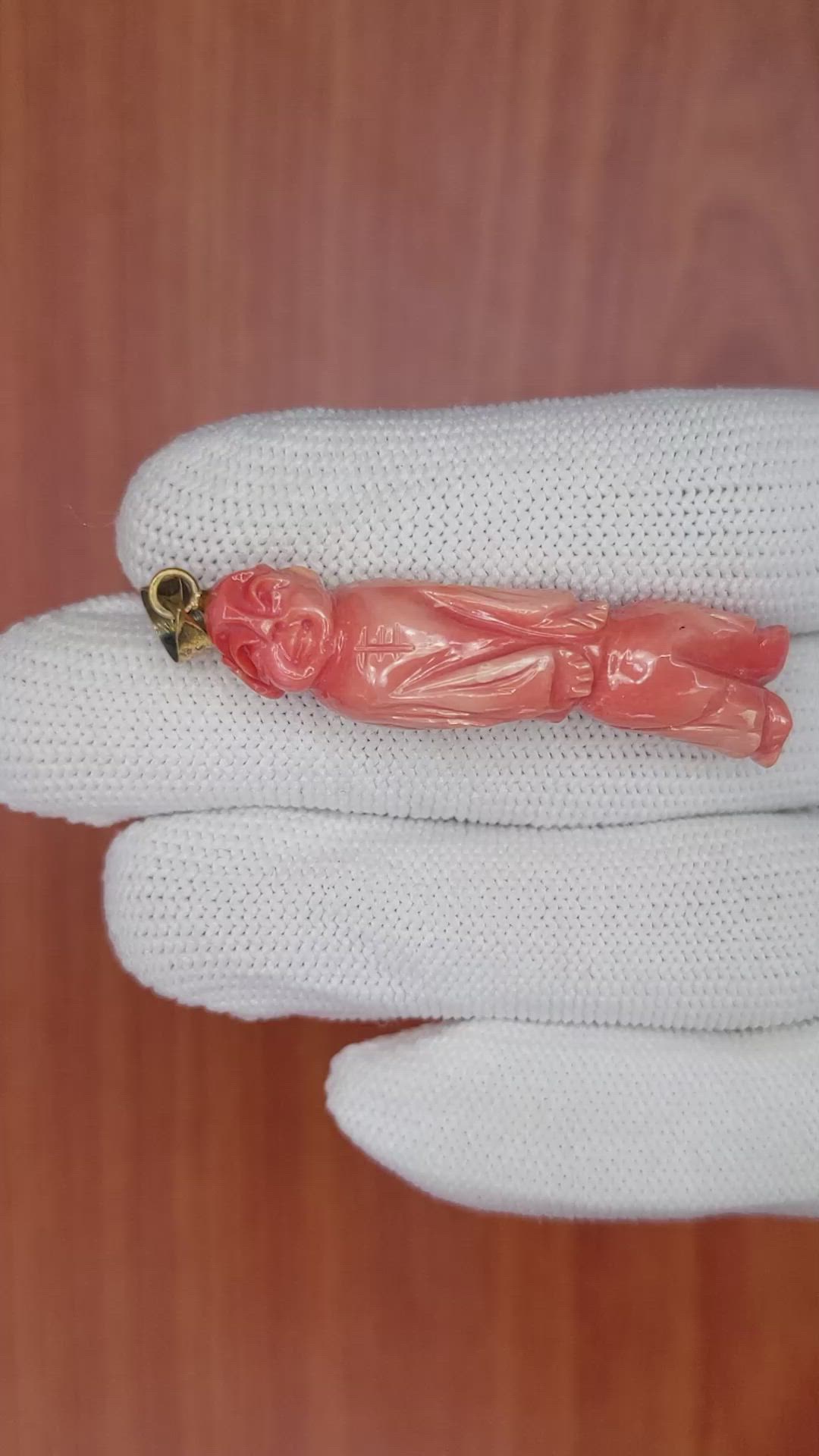 33.37 Ct. Salmon (Orangish Red) Coral Antique Style Pendant, 14K Yellow Gold Size Video
