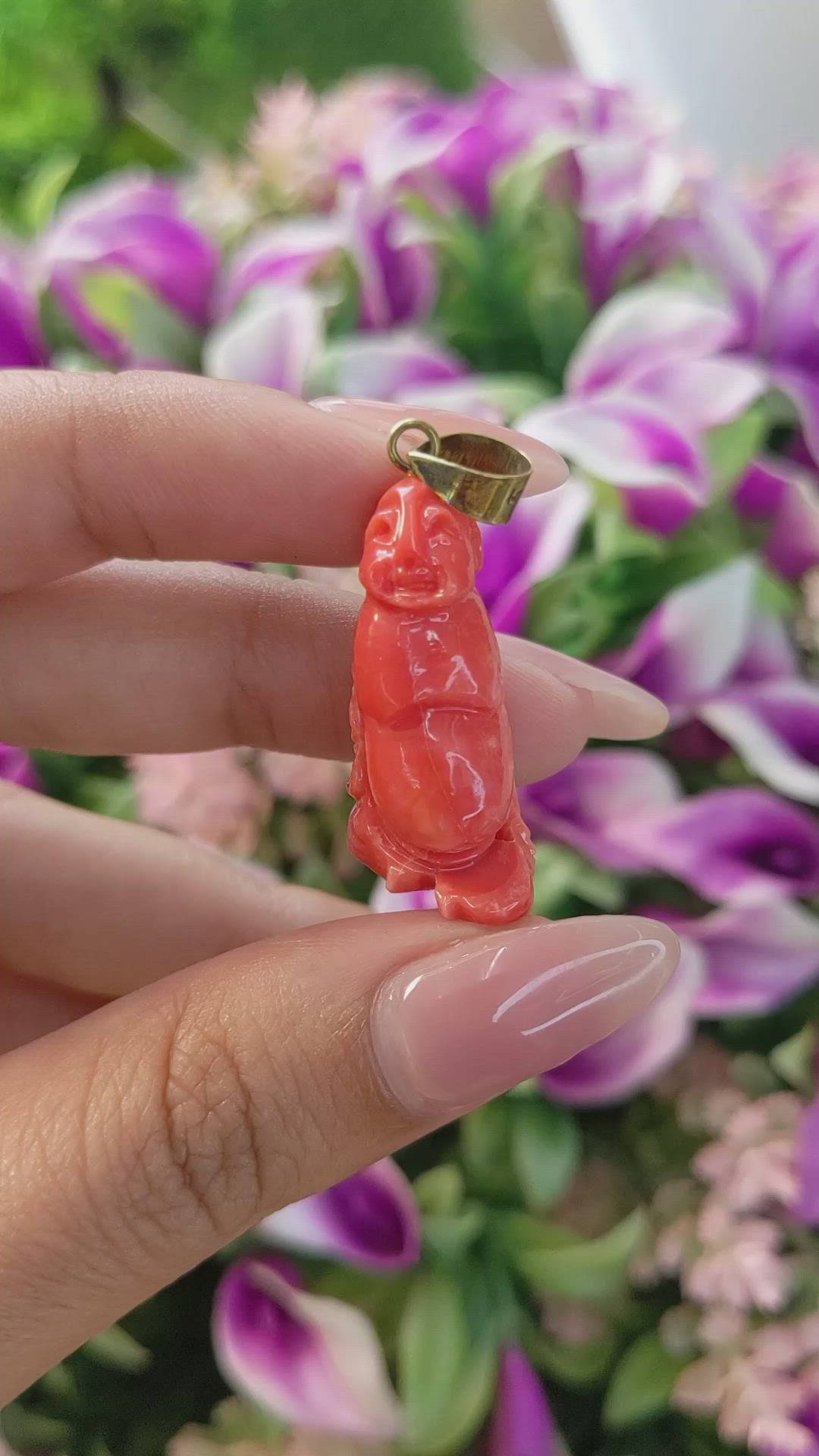 26.89 Ct. Salmon (Orangish Red) Coral Antique Style Pendant, 14K Yellow Gold Size Video