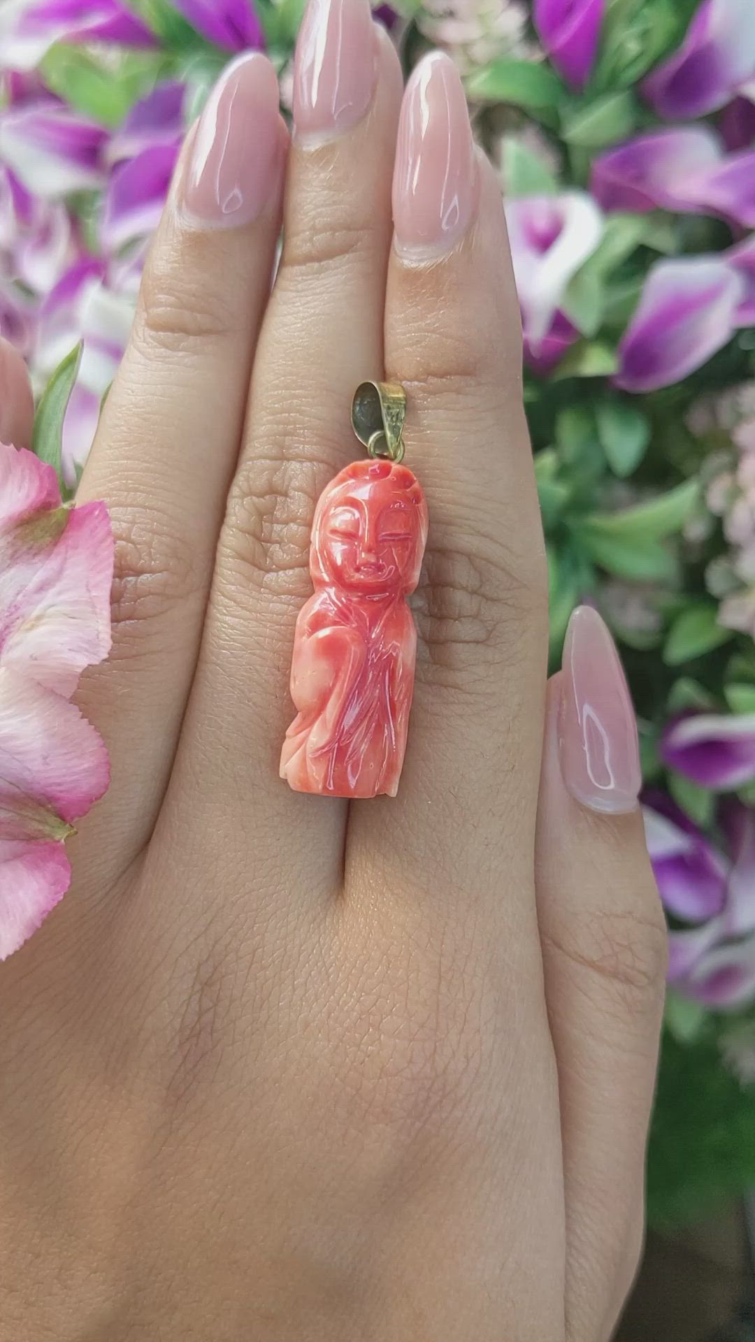 29.02 Ct. Salmon (Orangish Red) Coral Antique Style Pendant, 14K Yellow Gold Size Video