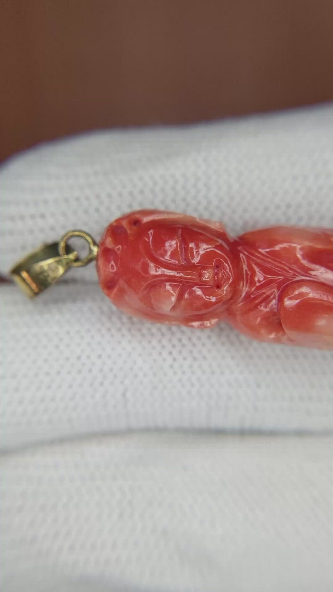 29.02 Ct. Salmon (Orangish Red) Coral Antique Style Pendant, 14K Yellow Gold Size Video