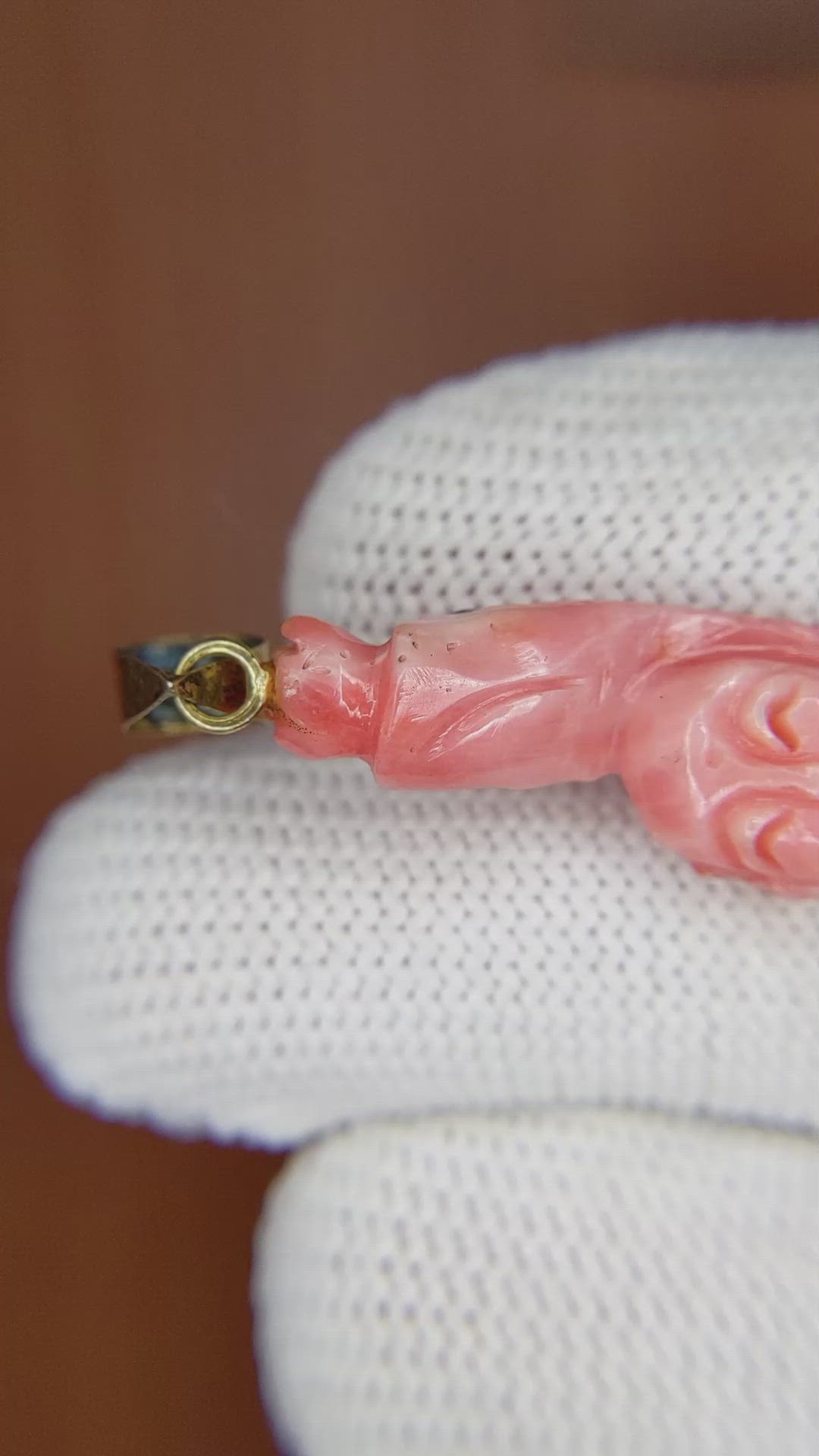41.48 Ct. Pink Coral Antique Style Pendant, 14K Yellow Gold Size Video