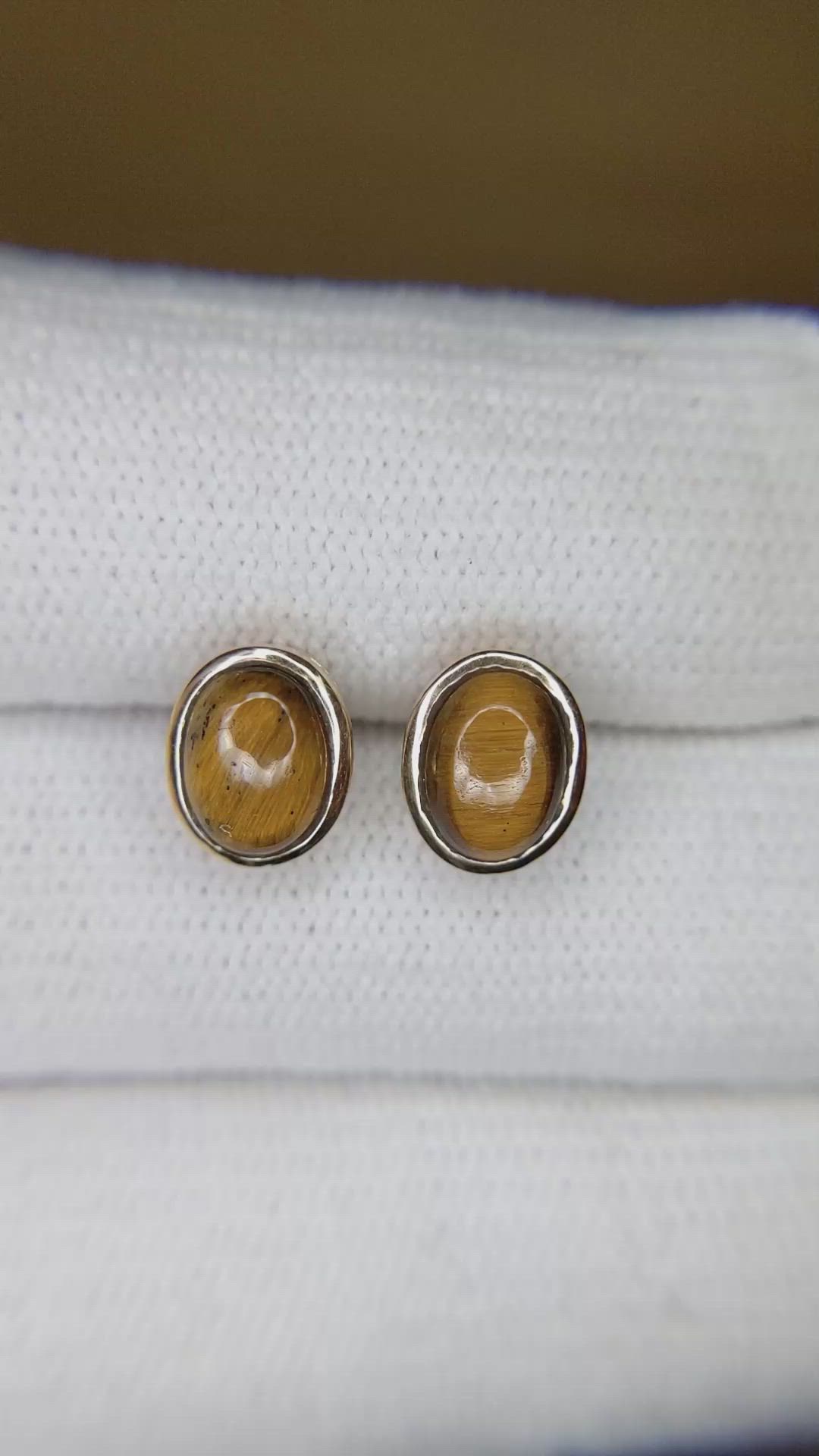 1.87 Ct.Tw.Total Carat Weight Tiger's Eye Studs Earrings, 18K Yellow Gold Size Video