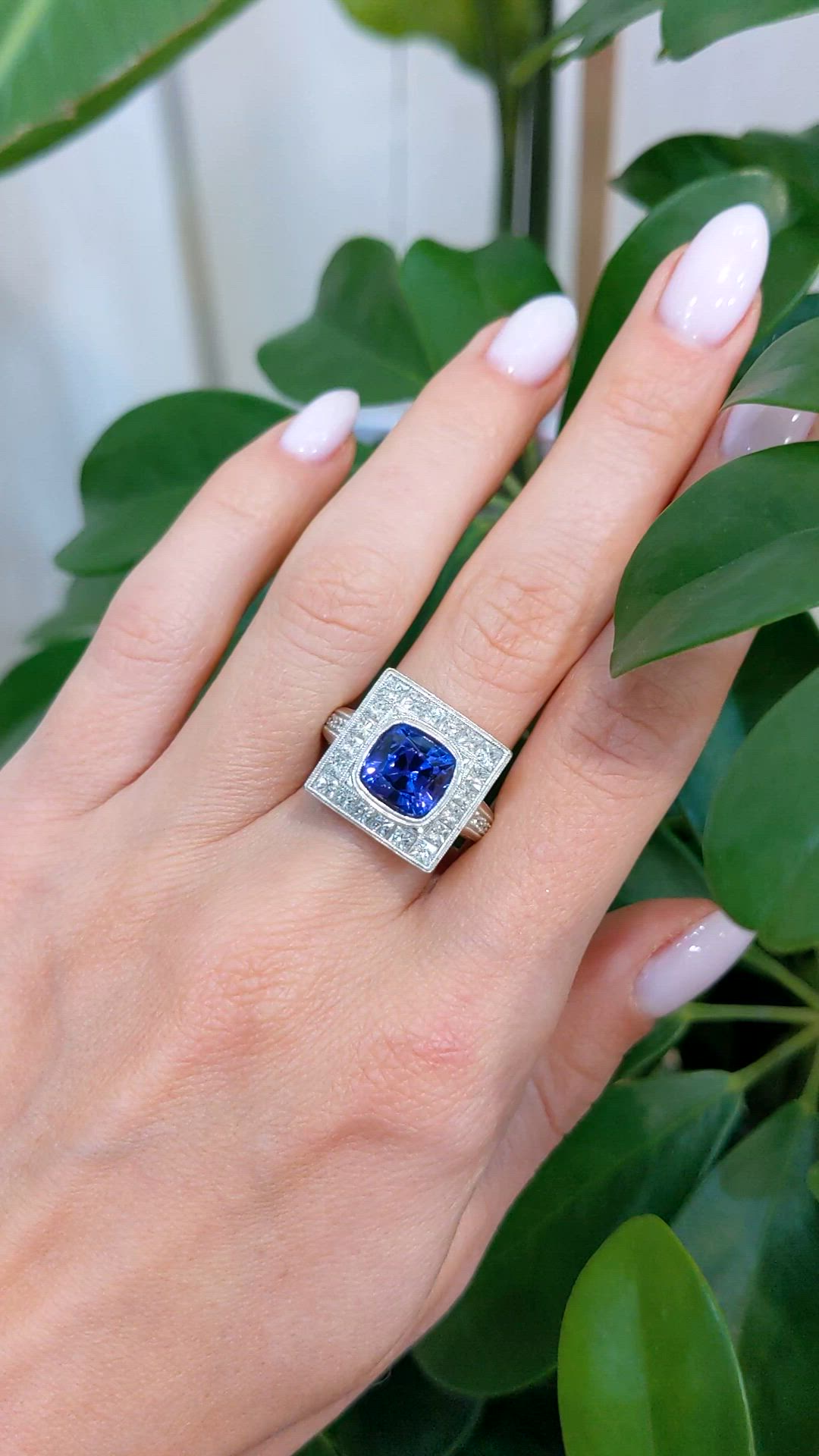 3.50 Ct. Violet Tanzanite and Natural Diamond Antique Style Ring, 18K White Gold Size Video