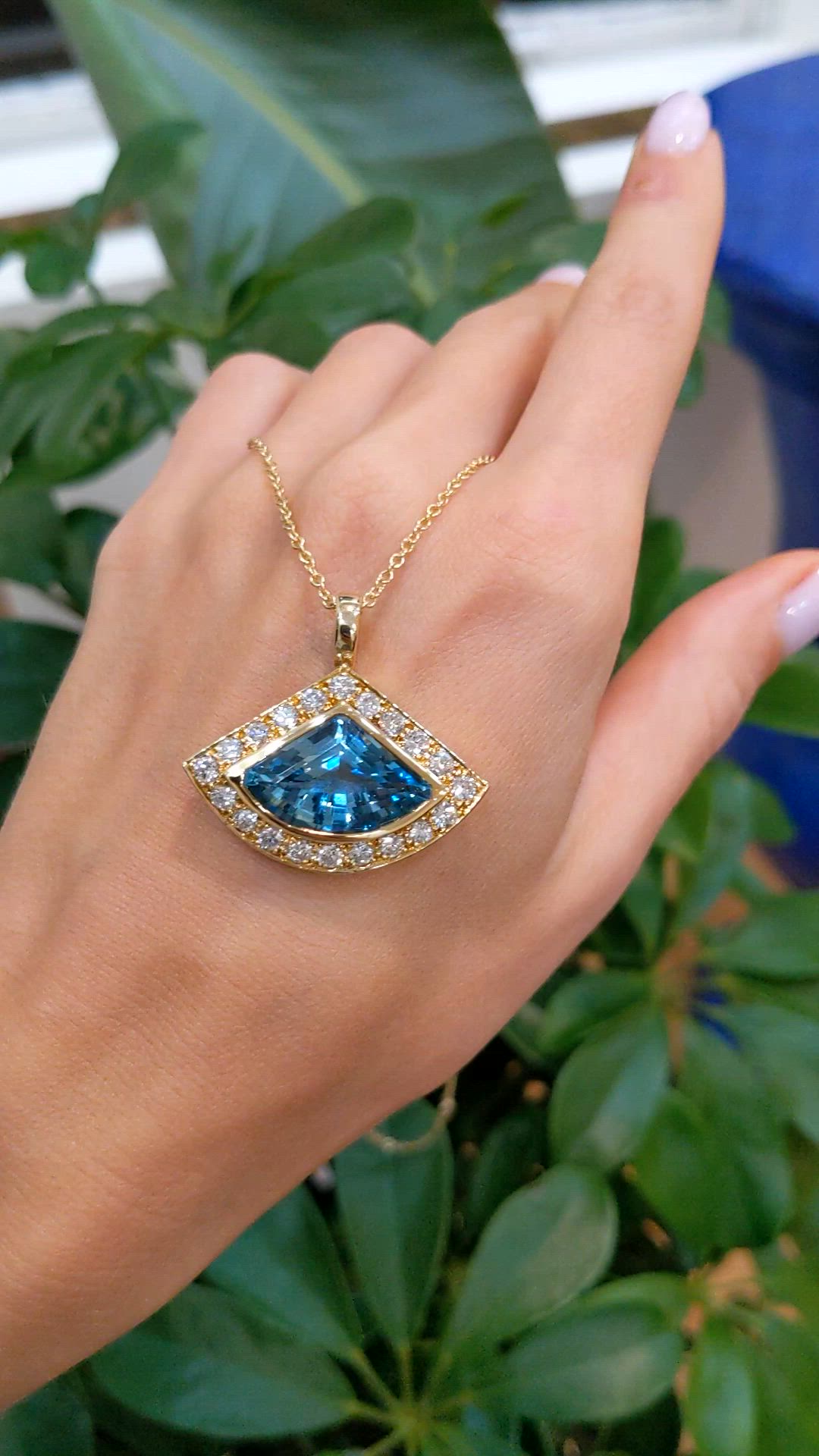 8.00 Ct. Blue Aquamarine and Natural Diamond Pave Pendant, 18K Yellow Gold Size Video