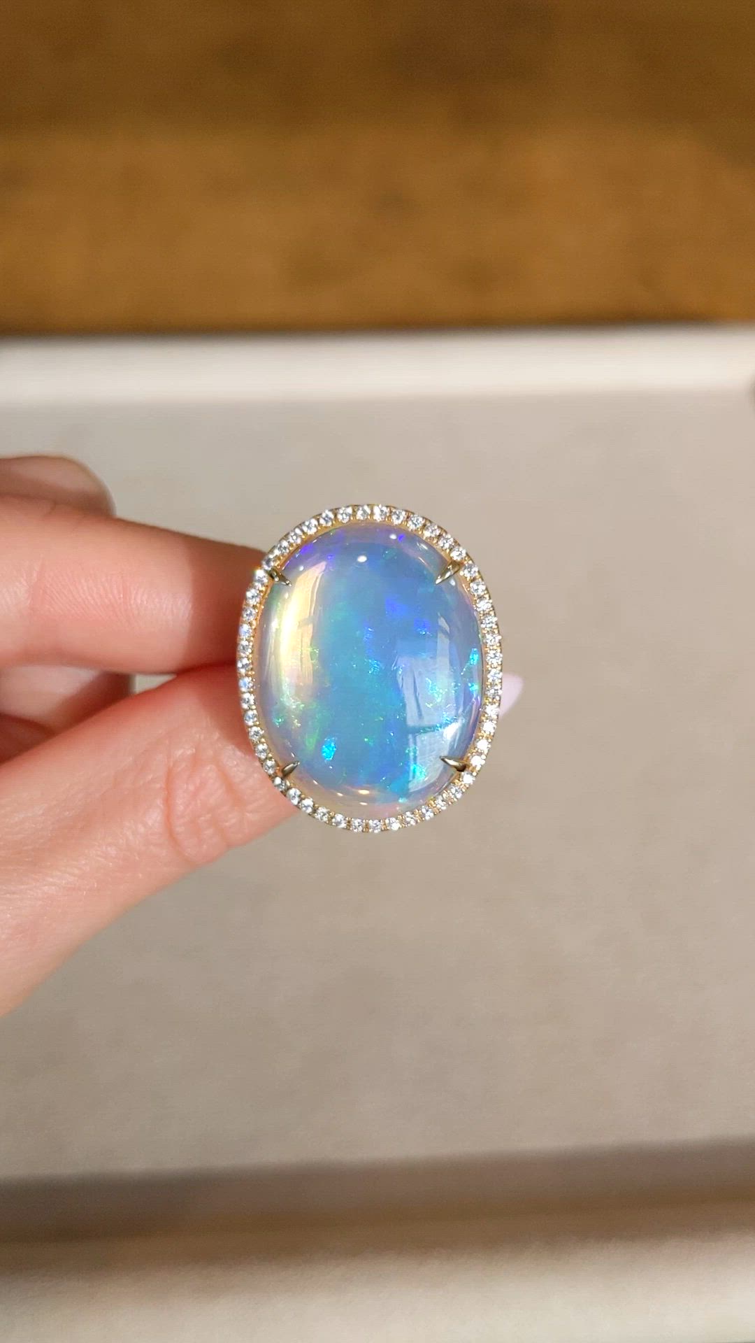 9.92 Ct. Multi Color Opal and Natural Diamond Antique Style Ring, 18K Yellow Gold Size Video