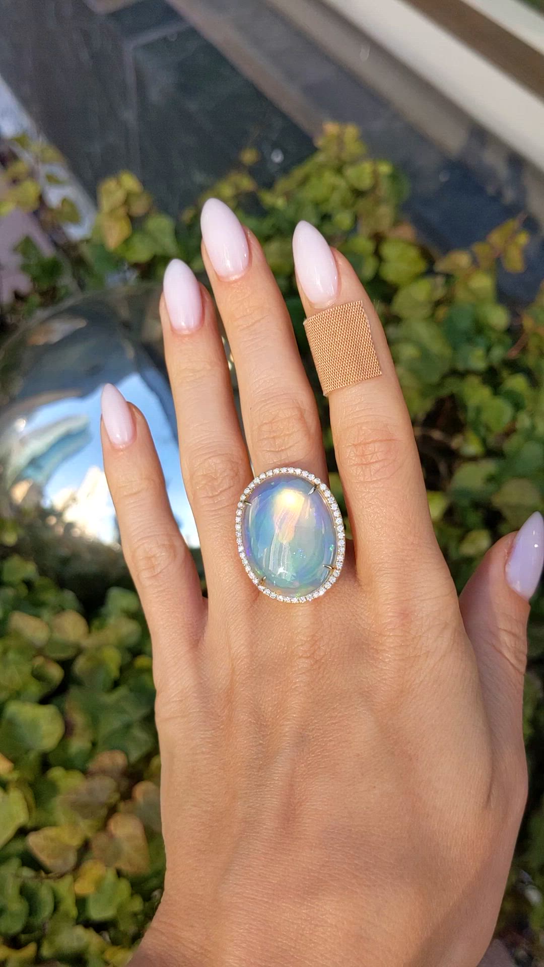 9.92 Ct. Multi Color Opal and Natural Diamond Antique Style Ring, 18K Yellow Gold Size Video