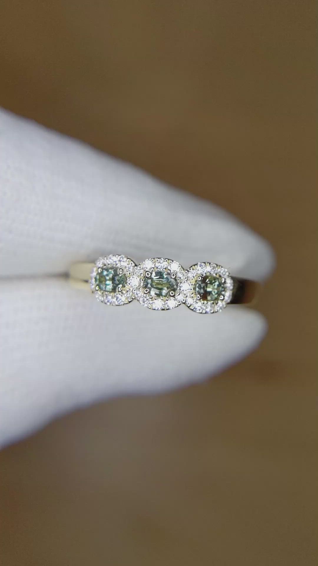 0.33 Ct. Alexandrite and Natural Diamond Pave Ring, 14K Yellow Gold Size Video