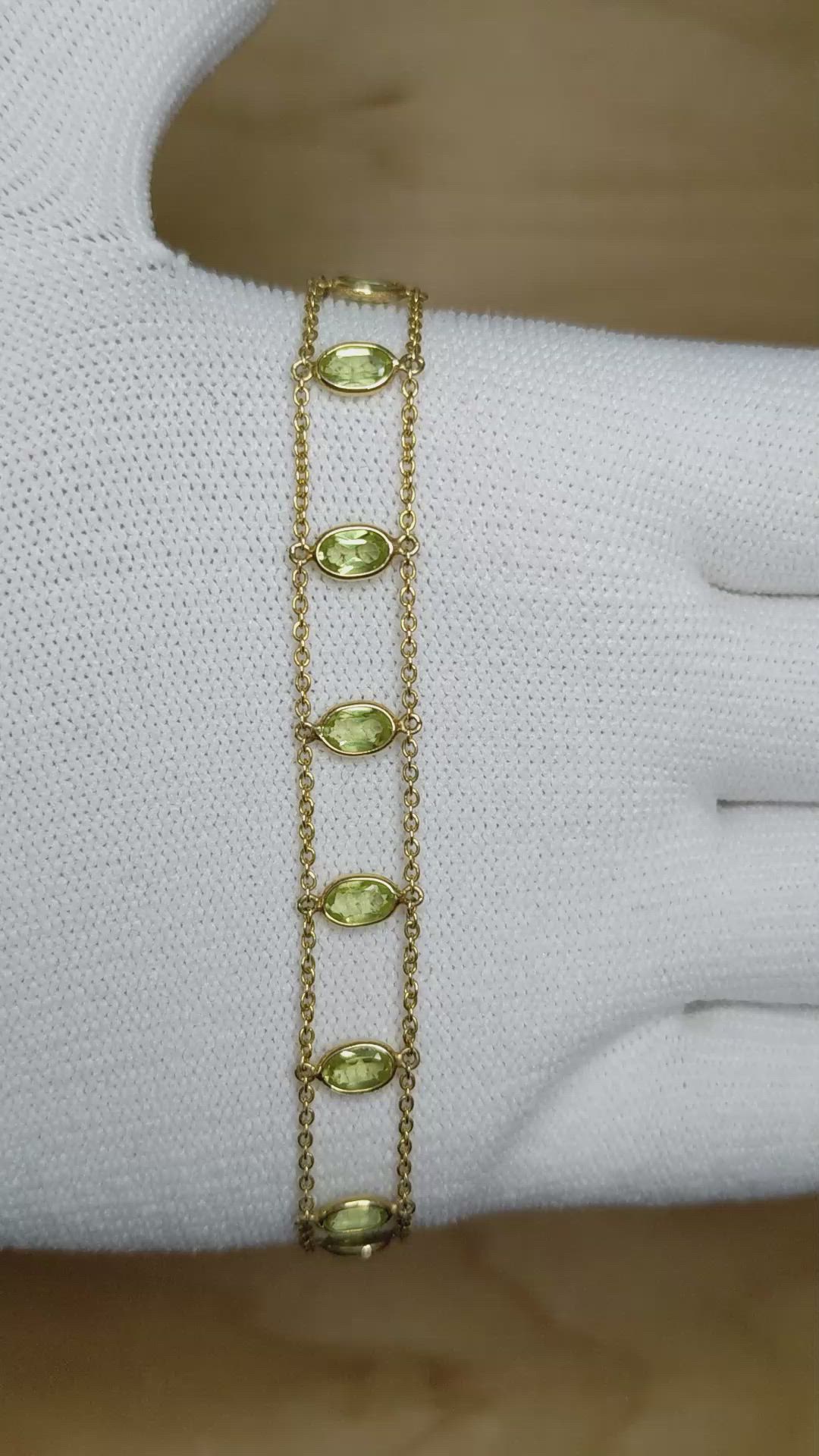 3.21 Ct.Tw.Total Carat Weight Yellowish Green Peridot Bezel Bracelet, 14K Yellow Gold Size Video