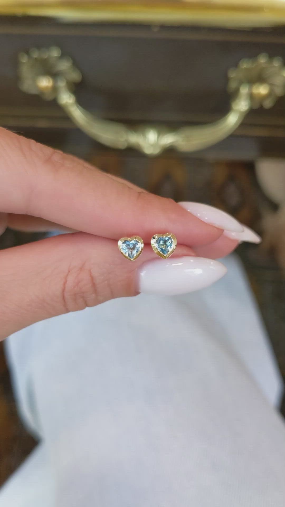 0.53 Ct.Tw.Total Carat Weight Blue Aquamarine Studs Earrings, 14K Yellow Gold Size Video