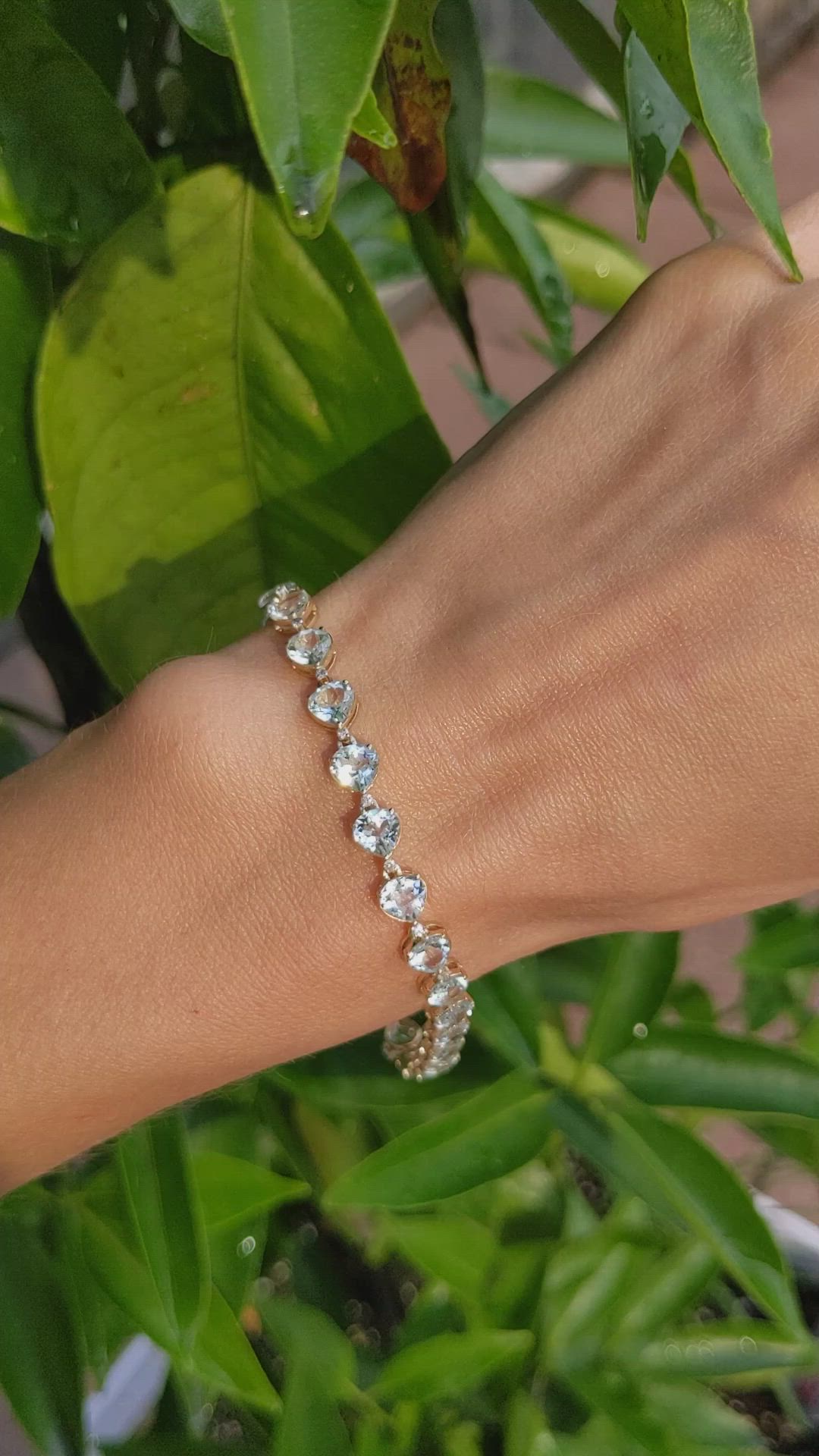 9.42 Ct.Tw.Total Carat Weight Blue Aquamarine and Natural Diamond Tennis/Line Bracelet, 14K Yellow Gold Size Video