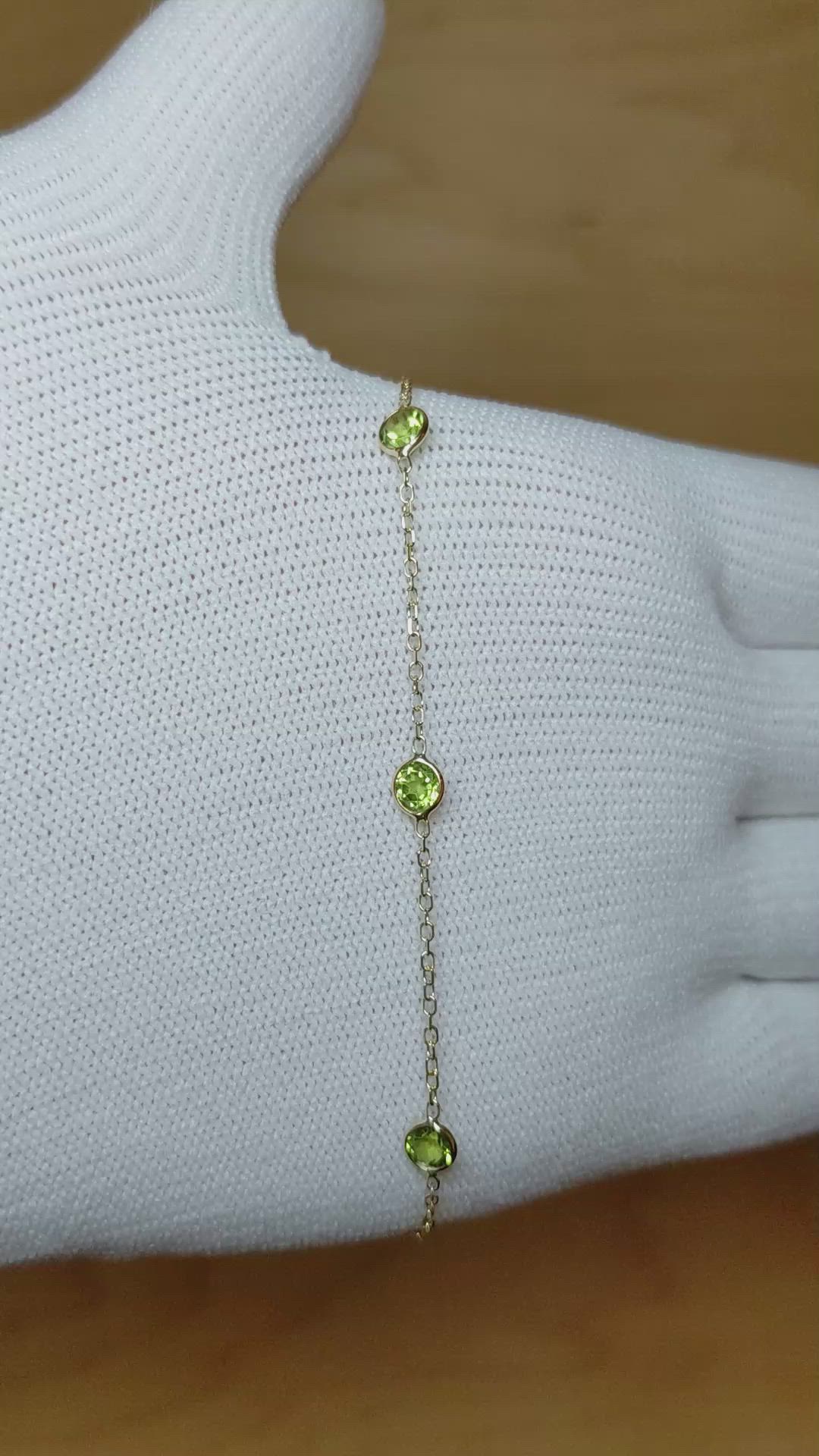 1.50 Ct.Tw.Total Carat Weight Green (Lime Green) Peridot Tennis/Line Bracelet, 14K Yellow Gold Size Video
