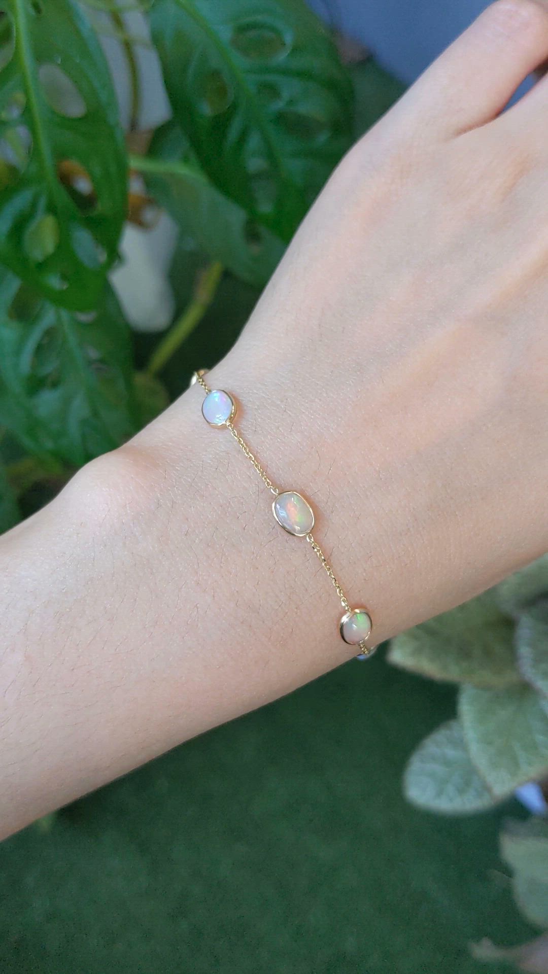 3.01 Ct.Tw.Total Carat Weight Multi Color Opal Bezel Bracelet, 14K Yellow Gold Size Video