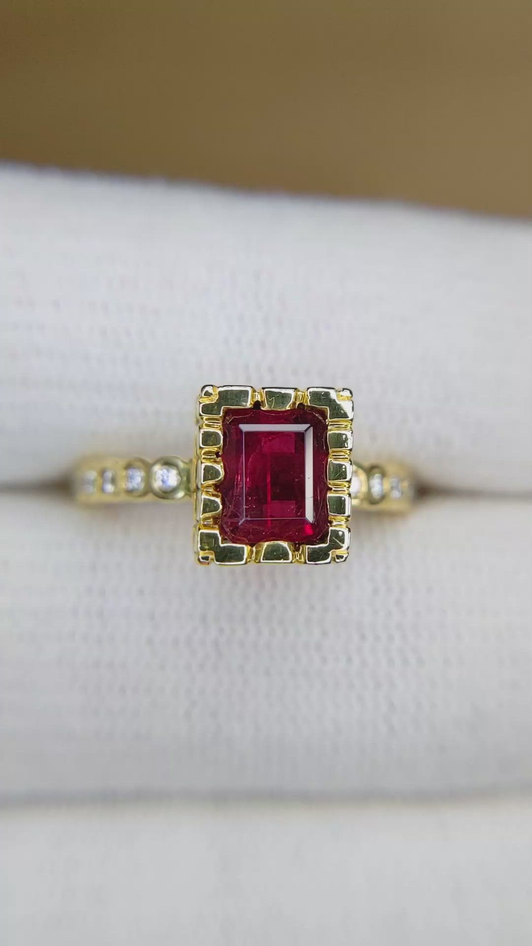 0.86 Ct. Red Red Beryl and Natural Diamond Pave Ring, 18K Yellow Gold Size Video
