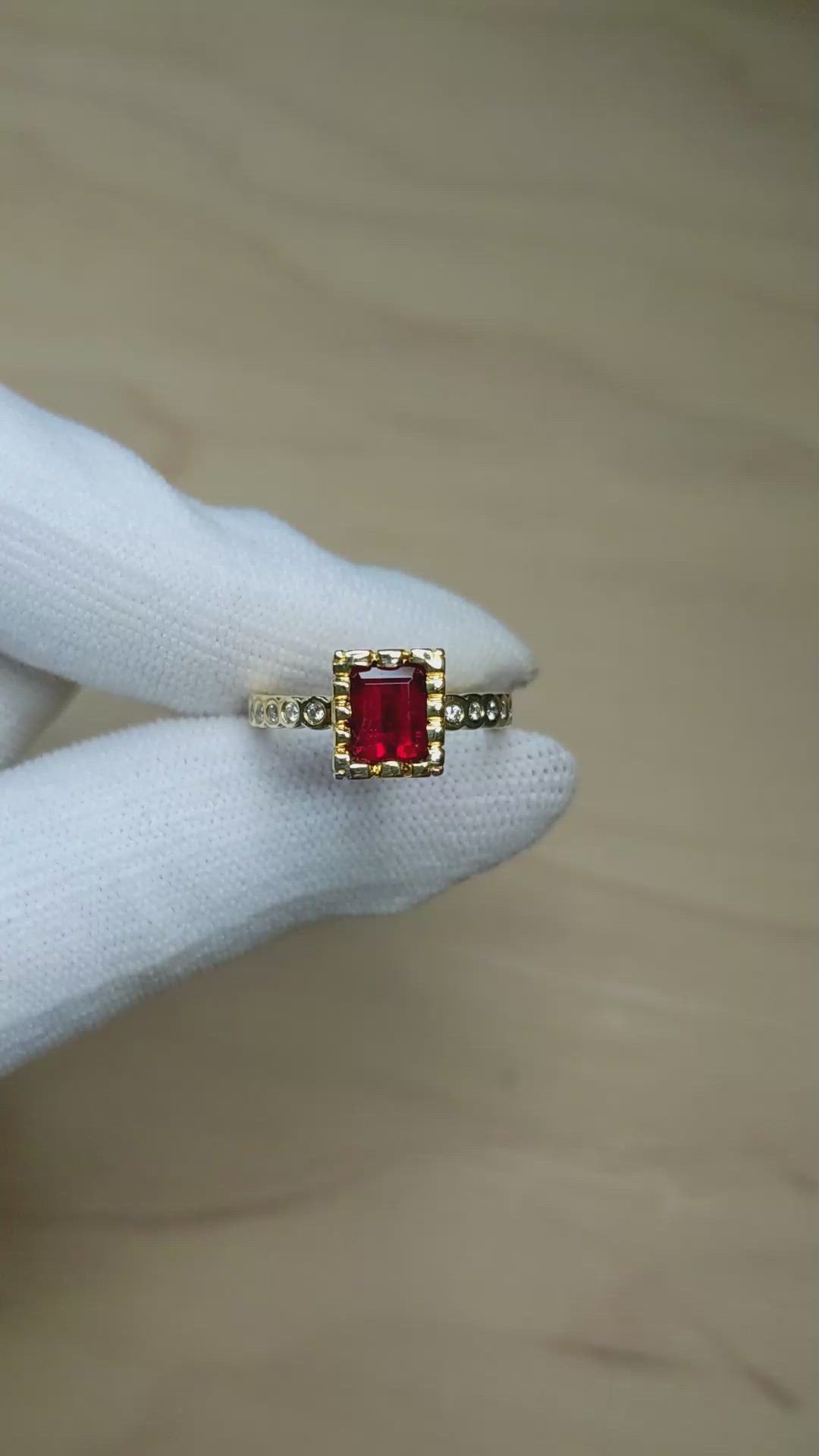 0.86 Ct. Red Red Beryl and Natural Diamond Pave Ring, 18K Yellow Gold Size Video