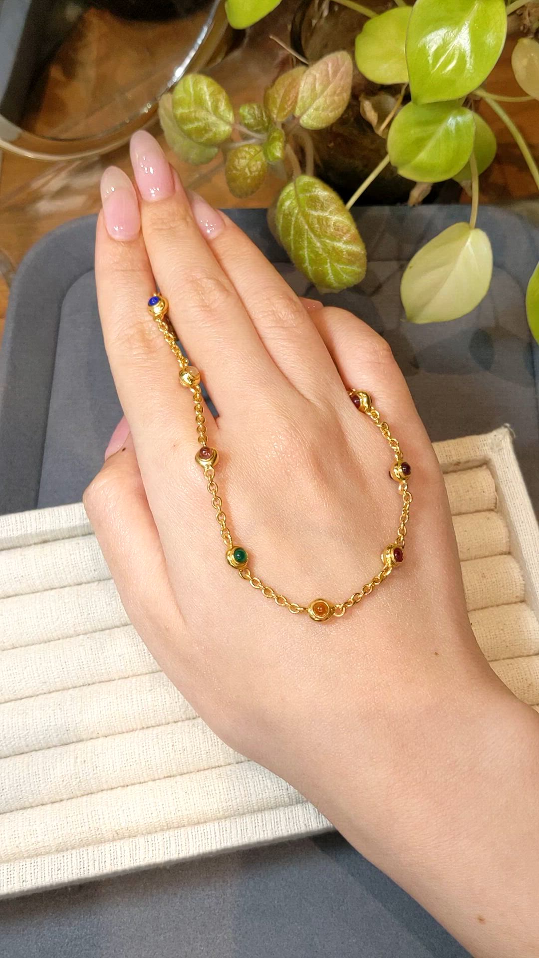 3.93&nbsp;Ct.Tw.Total Carat Weight Ruby, Citrine, Garnet, Peridot, Lapis, Amethyst, Carnelian, Agate and Moonstone Multi Stone Necklace, 22K Gold Plated Silver Size Video