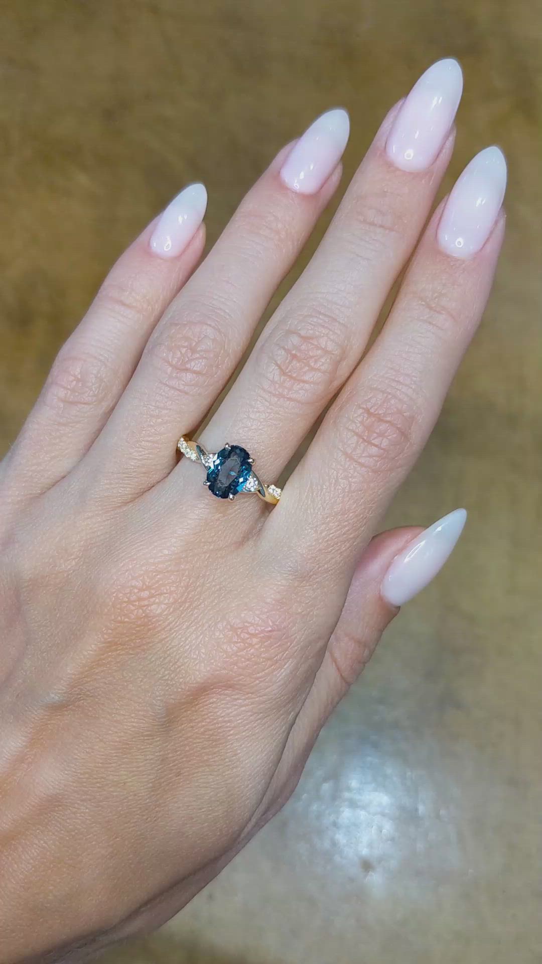 1.33 Ct. Blue Spinel and Natural Diamond Pave Ring, 18K Yellow Gold Size Video