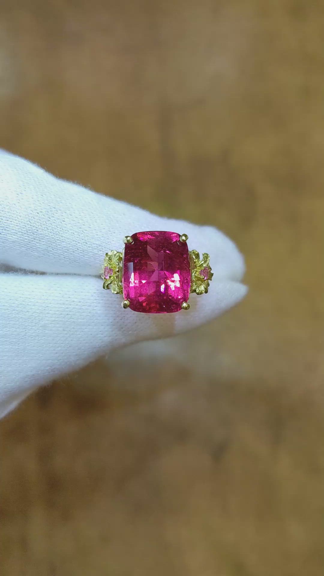 8.05 Ct. Pinkish Red Rubellite Tourmaline and Pink Sapphire Antique Style Ring, 18K Yellow Gold Size Video