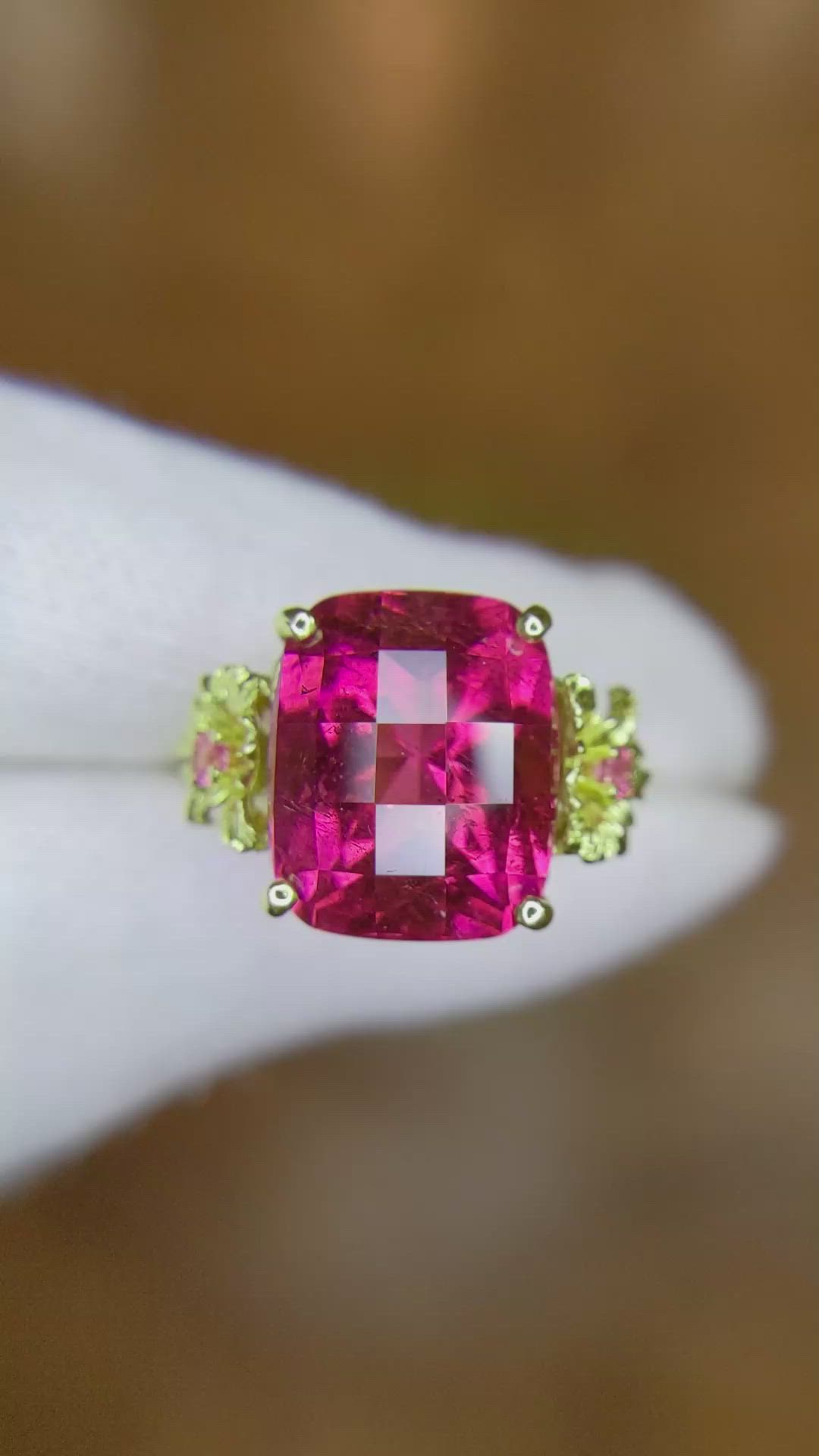 8.05 Ct. Pinkish Red Rubellite Tourmaline and Pink Sapphire Antique Style Ring, 18K Yellow Gold Size Video