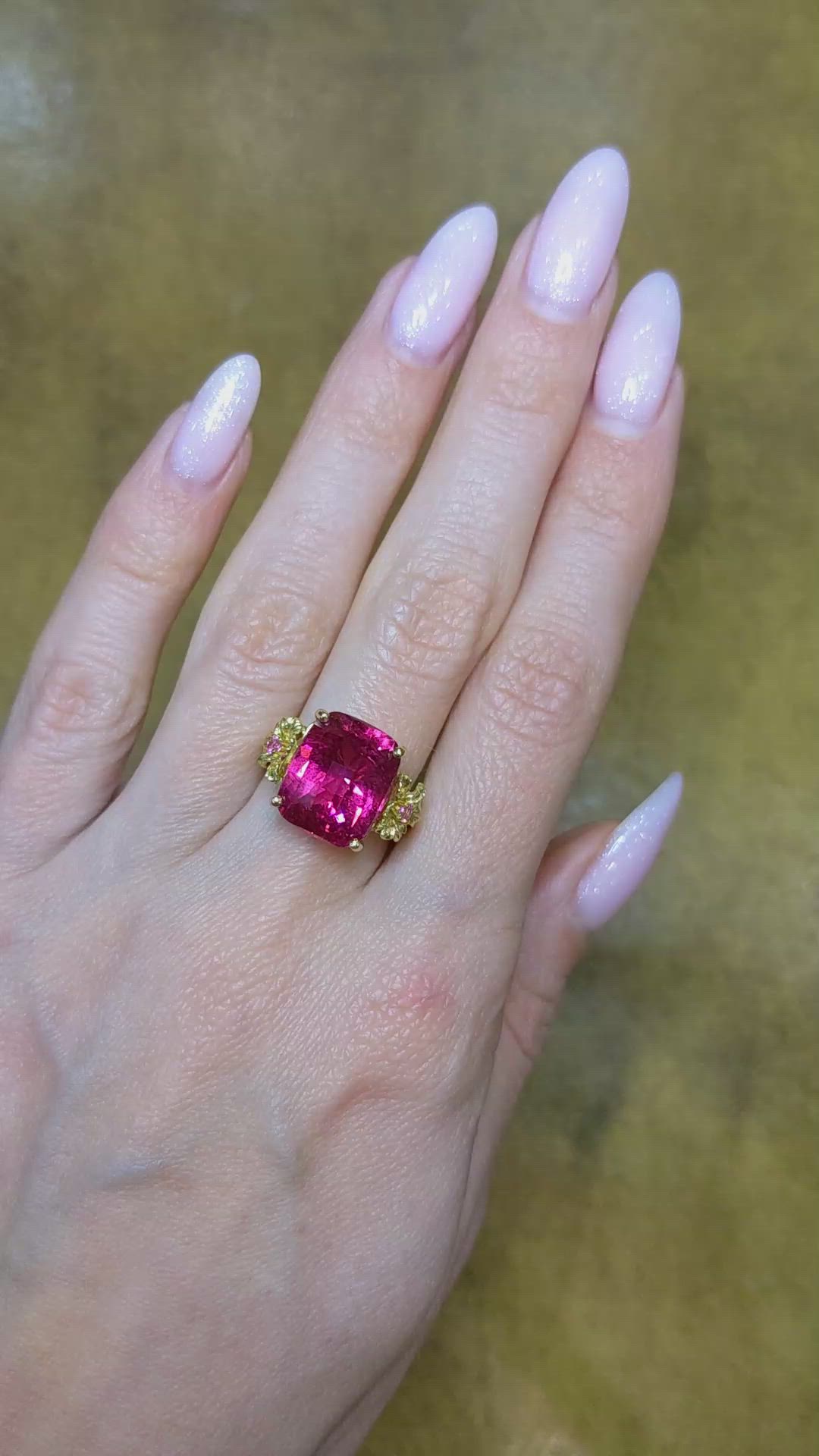 8.05 Ct. Pinkish Red Rubellite Tourmaline and Pink Sapphire Antique Style Ring, 18K Yellow Gold Size Video