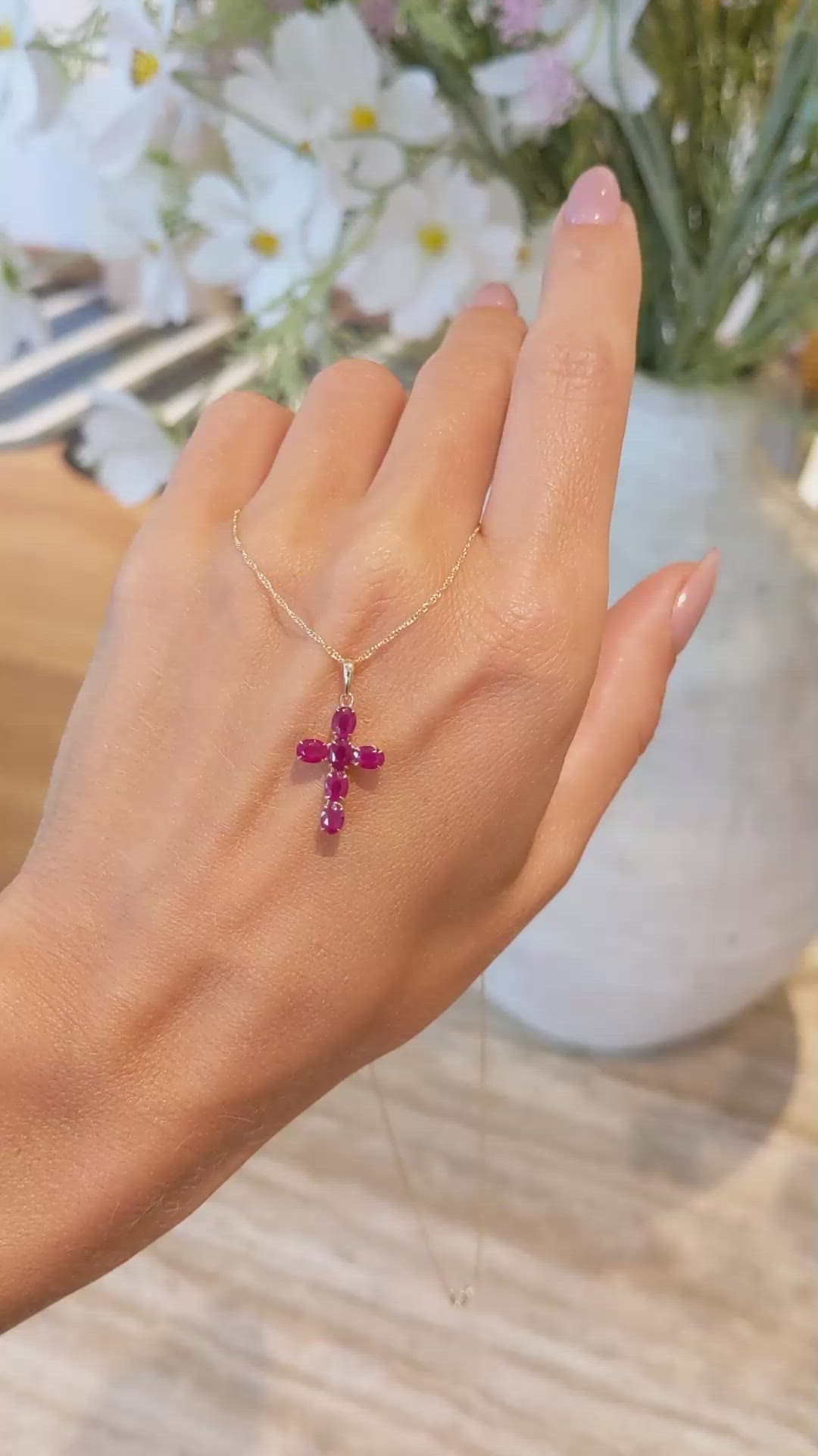 1.41 Ct. Ruby Accent Stones Pendant, 14K Yellow Gold Size Video