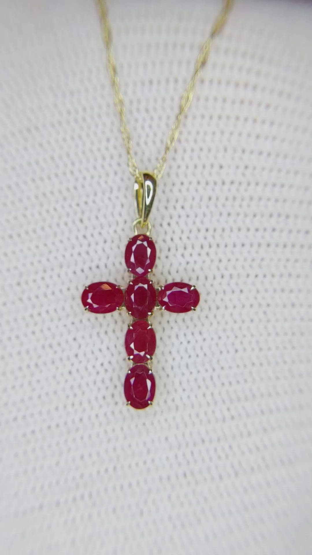 1.41 Ct. Ruby Accent Stones Pendant, 14K Yellow Gold Size Video