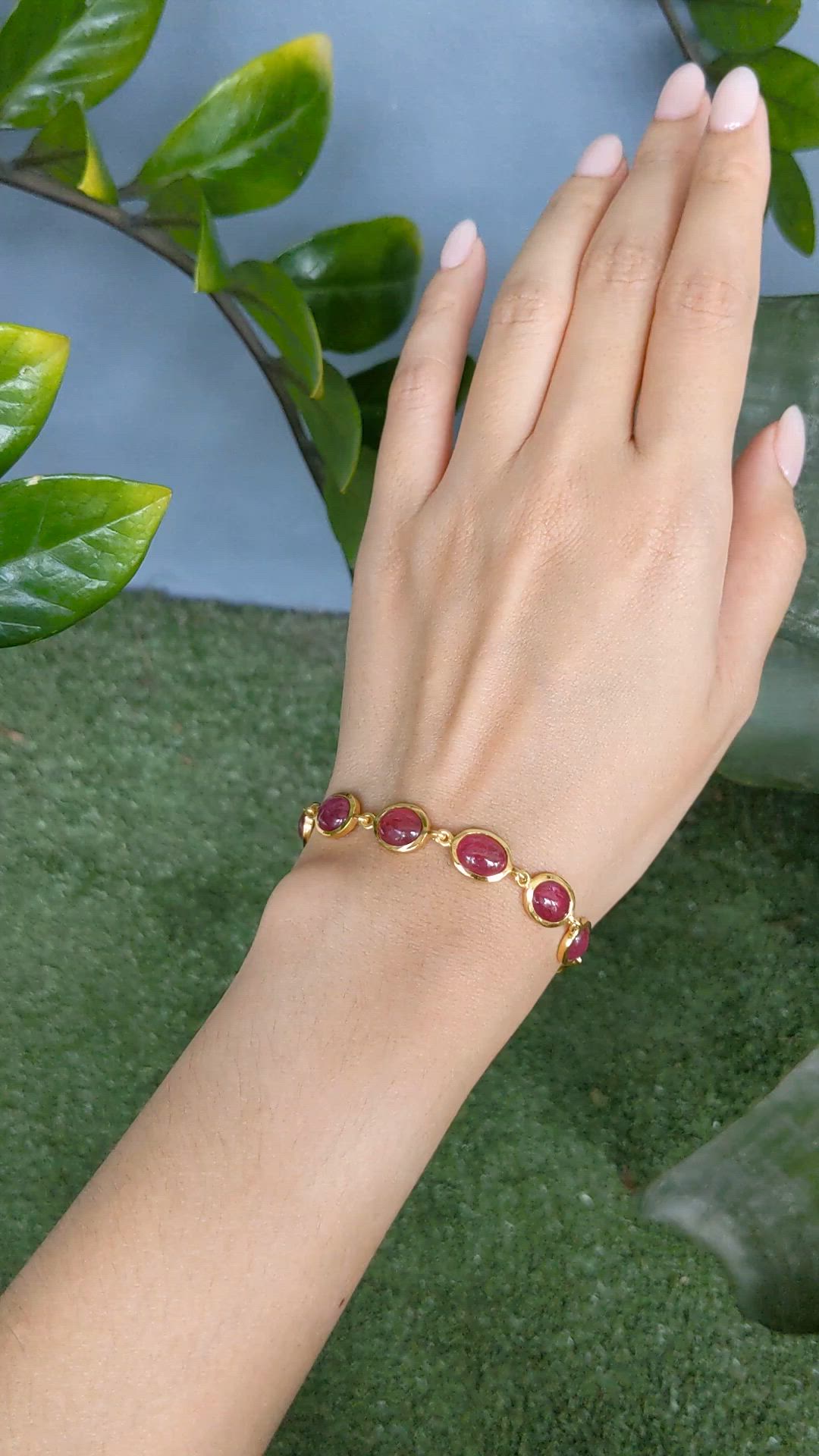 34.00&nbsp;Ct.Tw.Total Carat Weight Pinkish Red Ruby Bezel Bracelet, 22K Gold Plated Silver Size Video