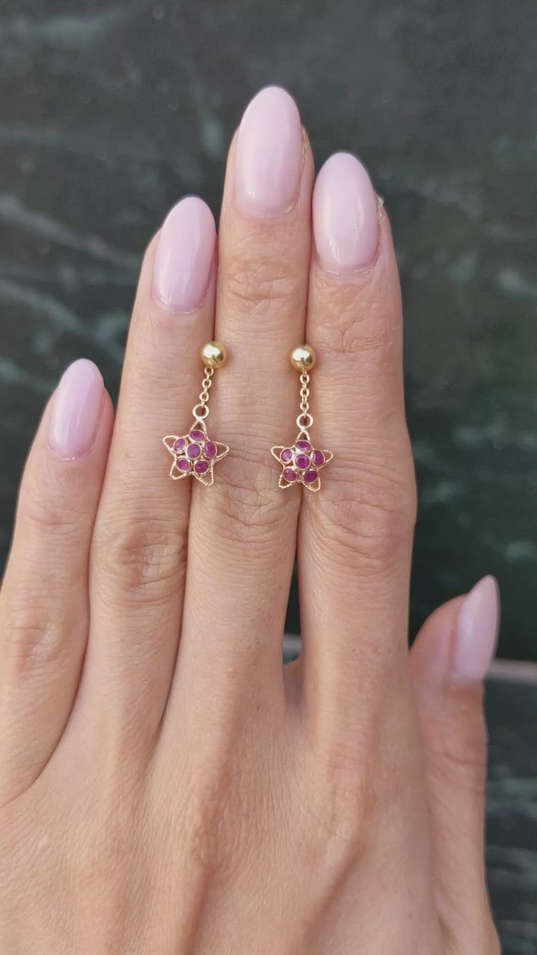 1.44&nbsp;Ct.Tw.Total Carat Weight Pinkish Red Ruby Drops Earrings, 18K Yellow Gold Size Video