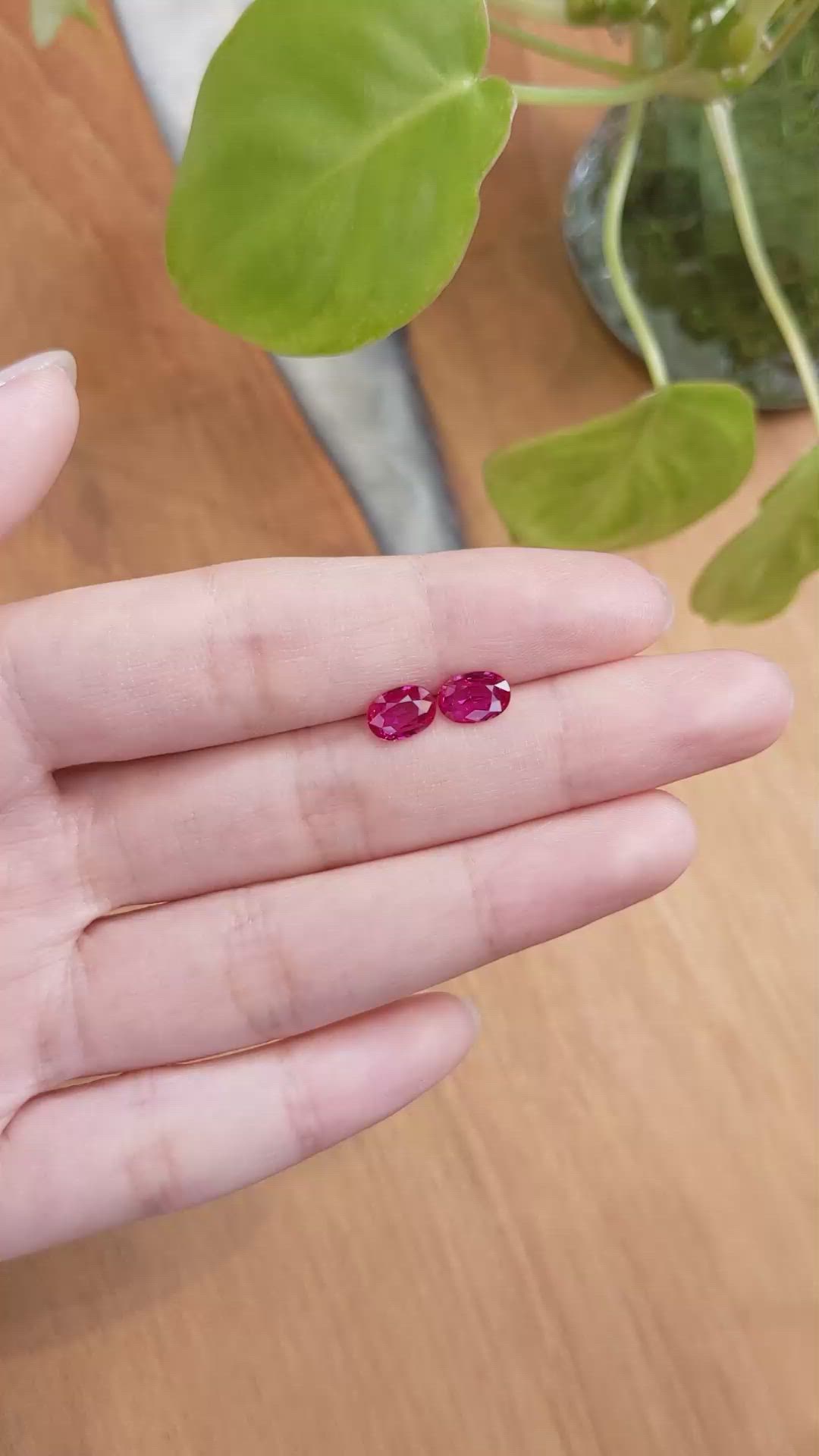 1.85&nbsp;Ct.Tw.Total Carat Weight Ruby Pair from Mozambique Size Video