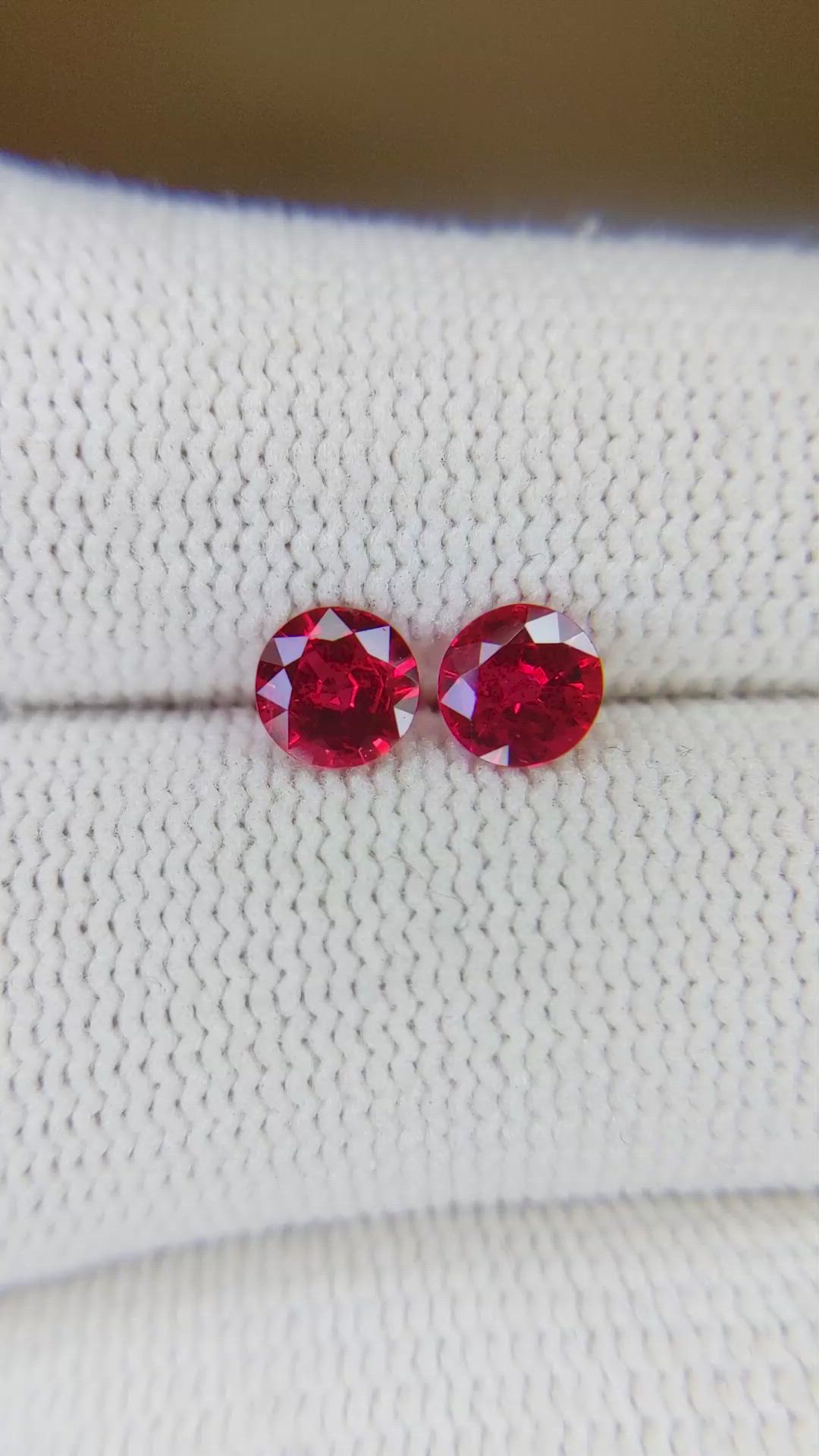 0.95 Ct.Tw.Total Carat Weight Ruby Pair from Mozambique Size Video