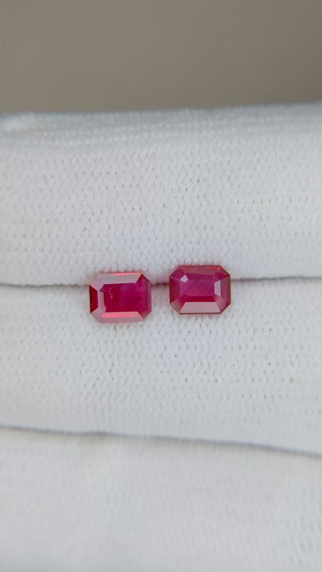 1.04 Ct.Tw.Total Carat Weight Ruby Pair from Mozambique Size Video