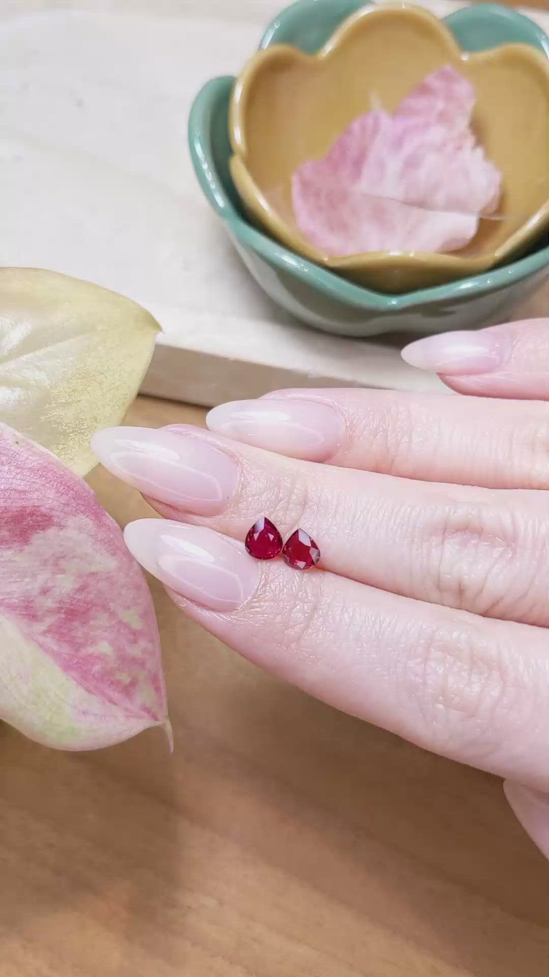 1.12&nbsp;Ct.Tw.Total Carat Weight Ruby Pair from Mozambique Size Video