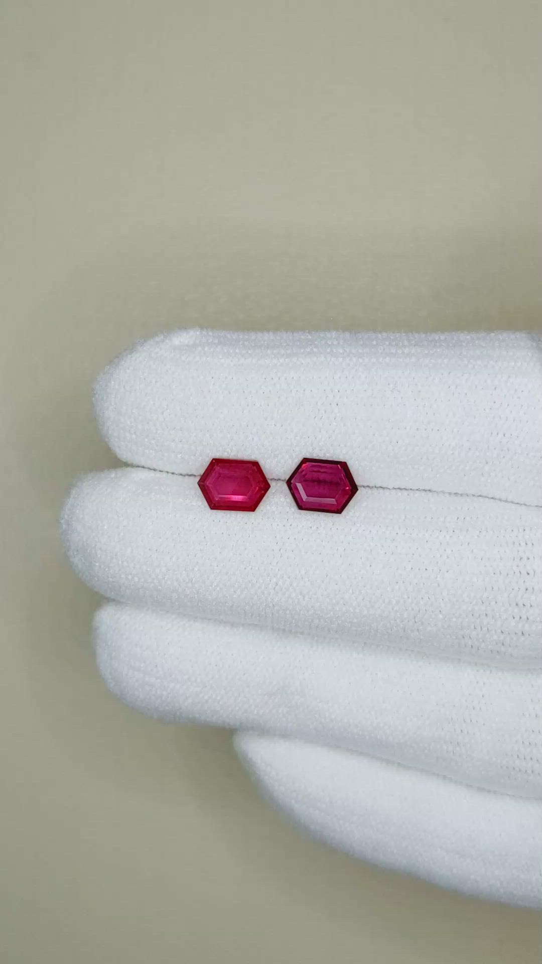 1.53 Ct.Tw.Total Carat Weight Ruby Pair from Mozambique Size Video