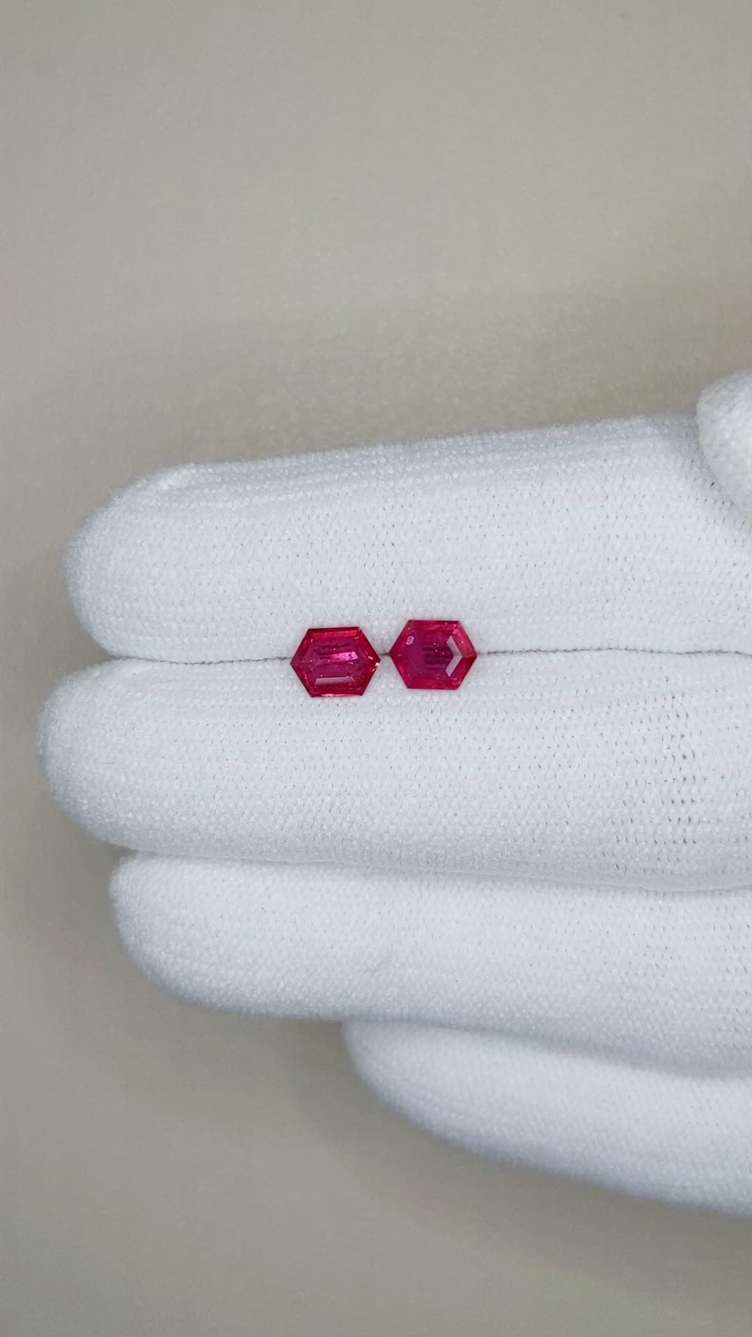 1.16&nbsp;Ct.Tw.Total Carat Weight Ruby Pair from Mozambique Size Video