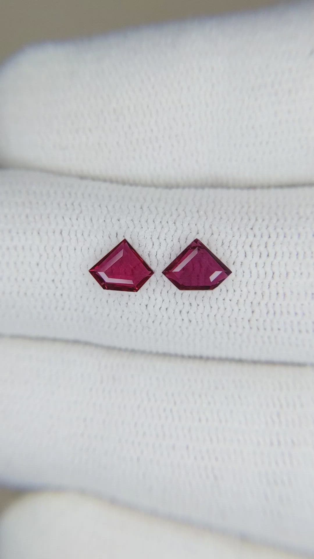 0.97 Ct.Tw.Total Carat Weight Ruby Pair from Mozambique Size Video