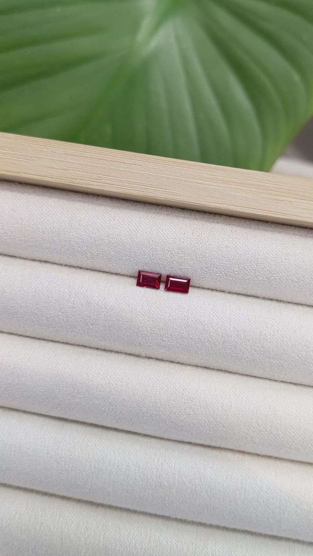 0.79&nbsp;Ct.Tw.Total Carat Weight Ruby Pair from Mozambique Size Video